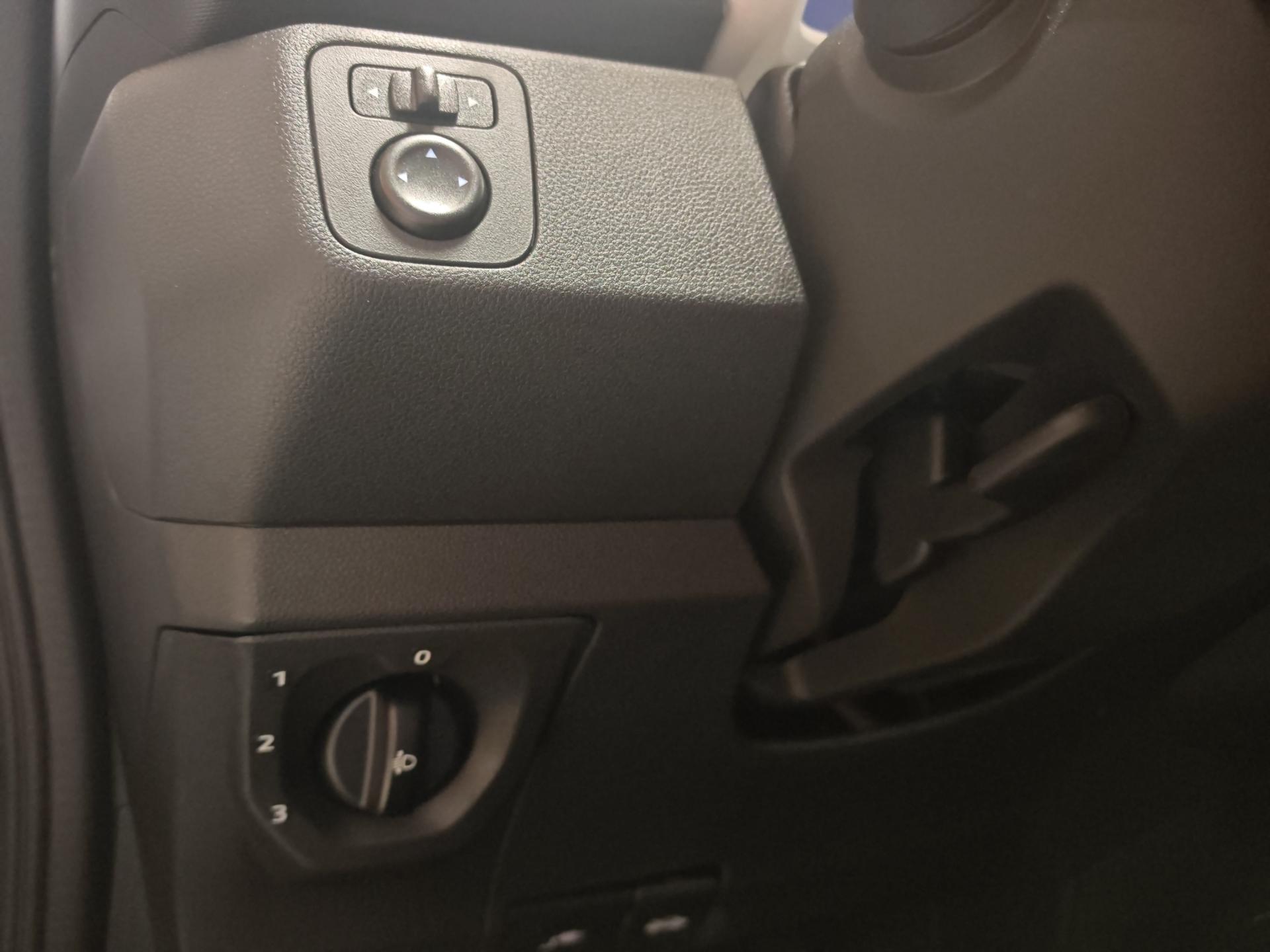 DACIA Spring 27 kWh Extreme-image-18