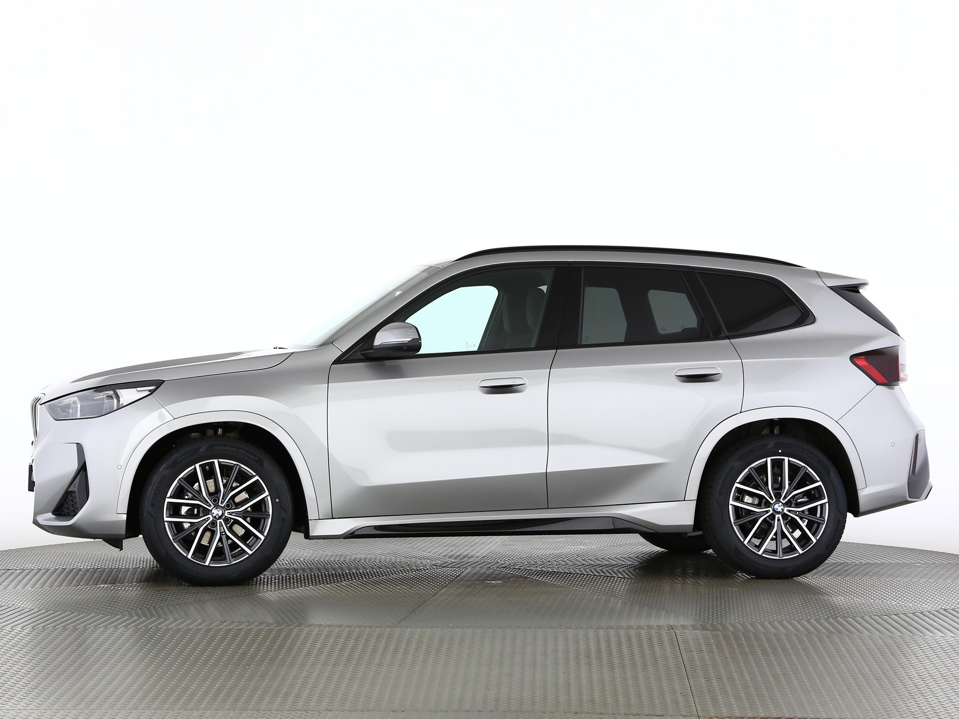 BMW X1 20d xDrive paddles-image-2