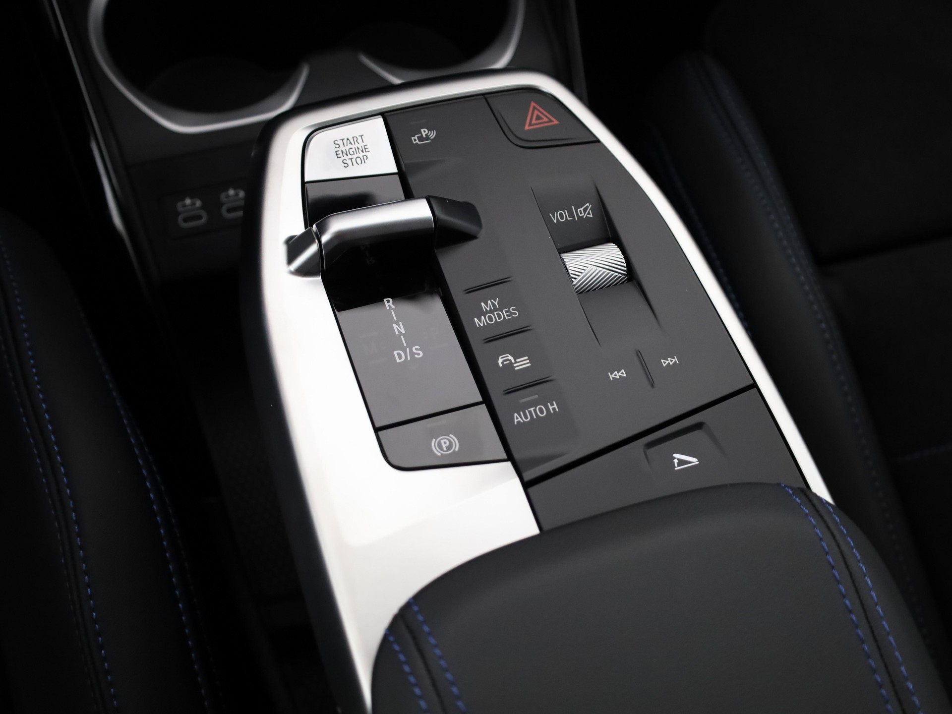 BMW X1 20d xDrive paddles-image-18