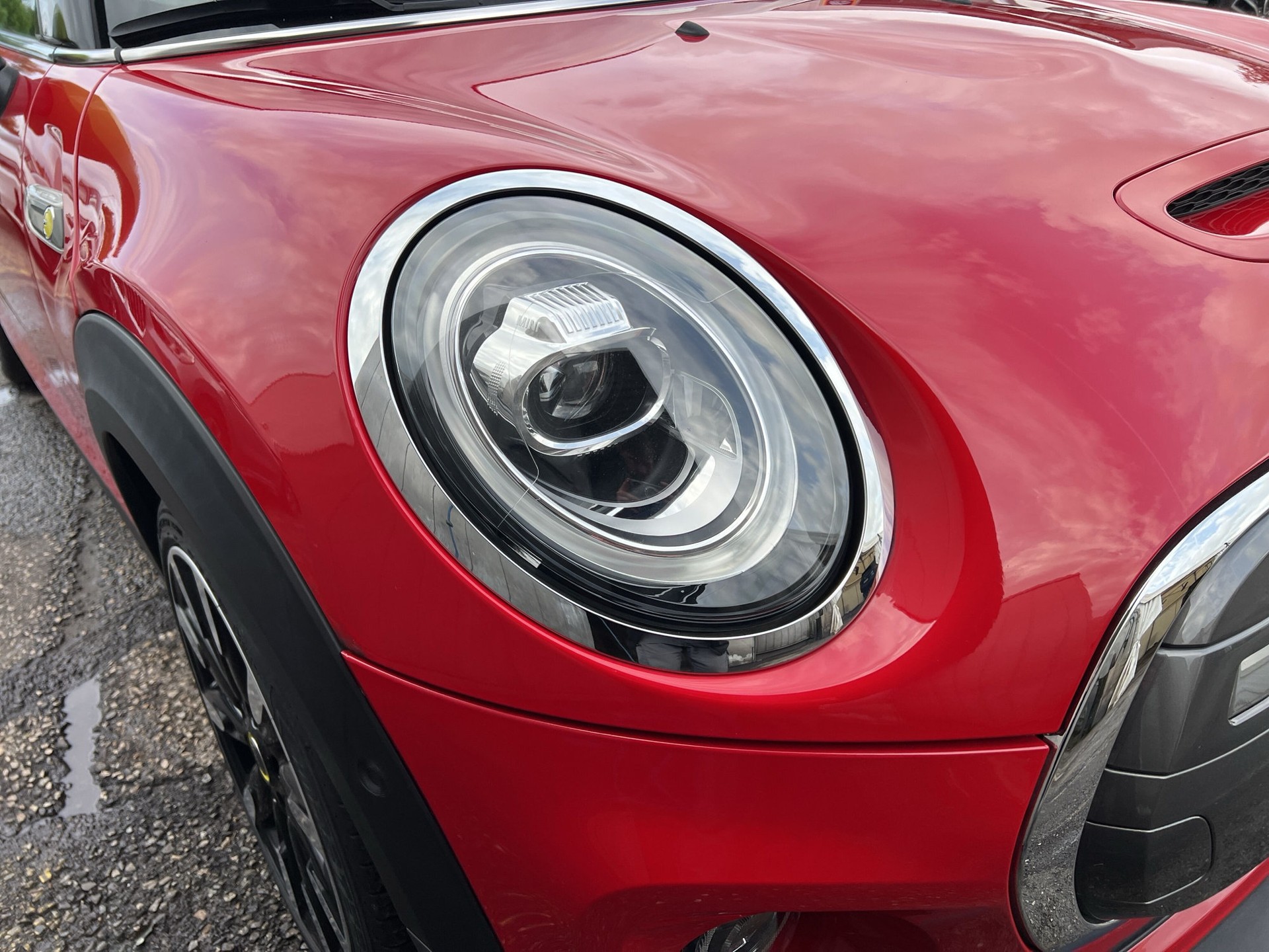 MINI Cooper SE-image-17