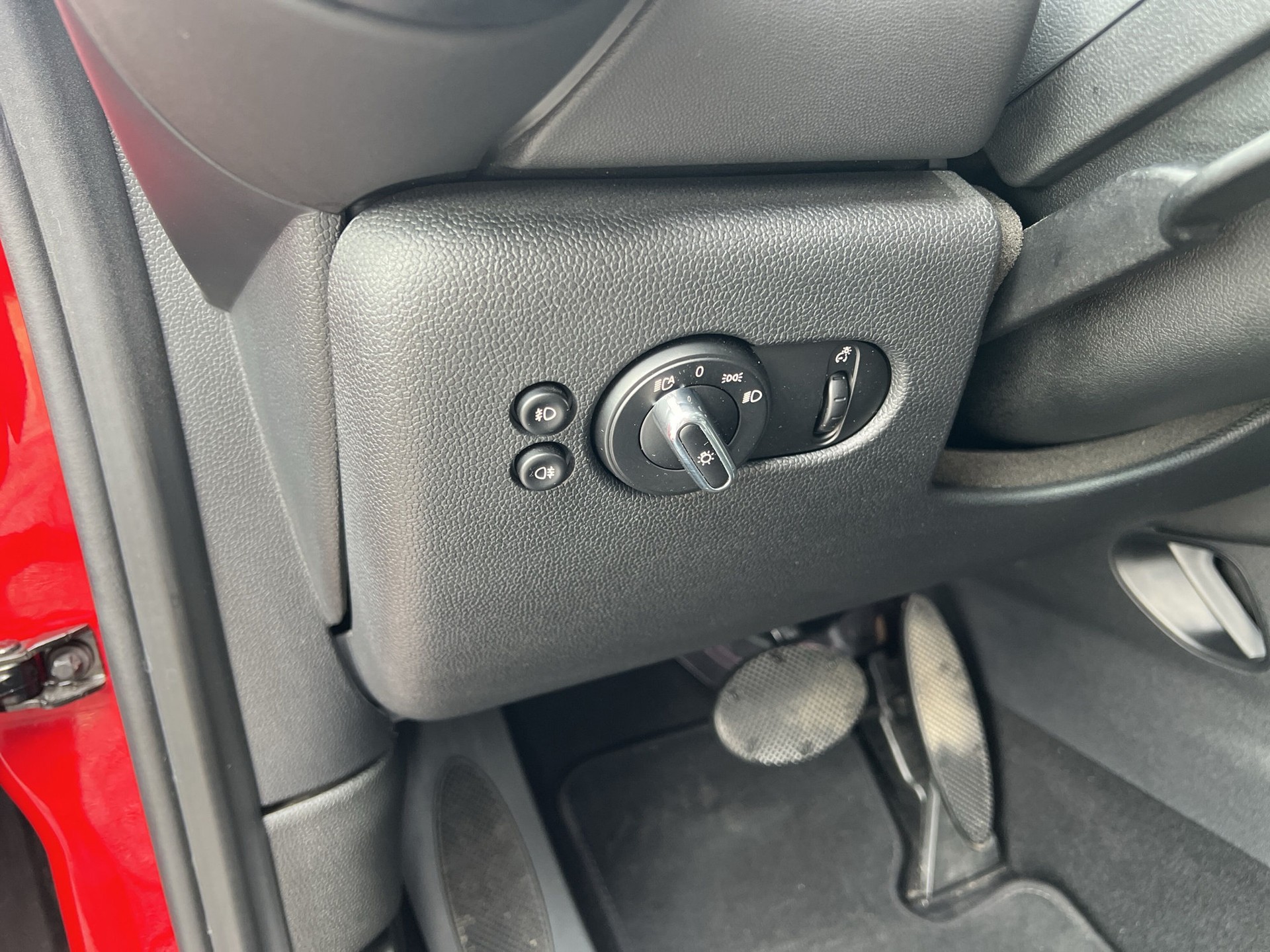 MINI Cooper SE-image-19