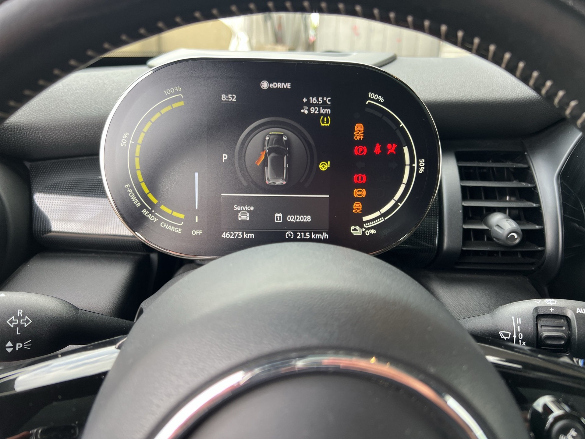 MINI Cooper SE-image-13