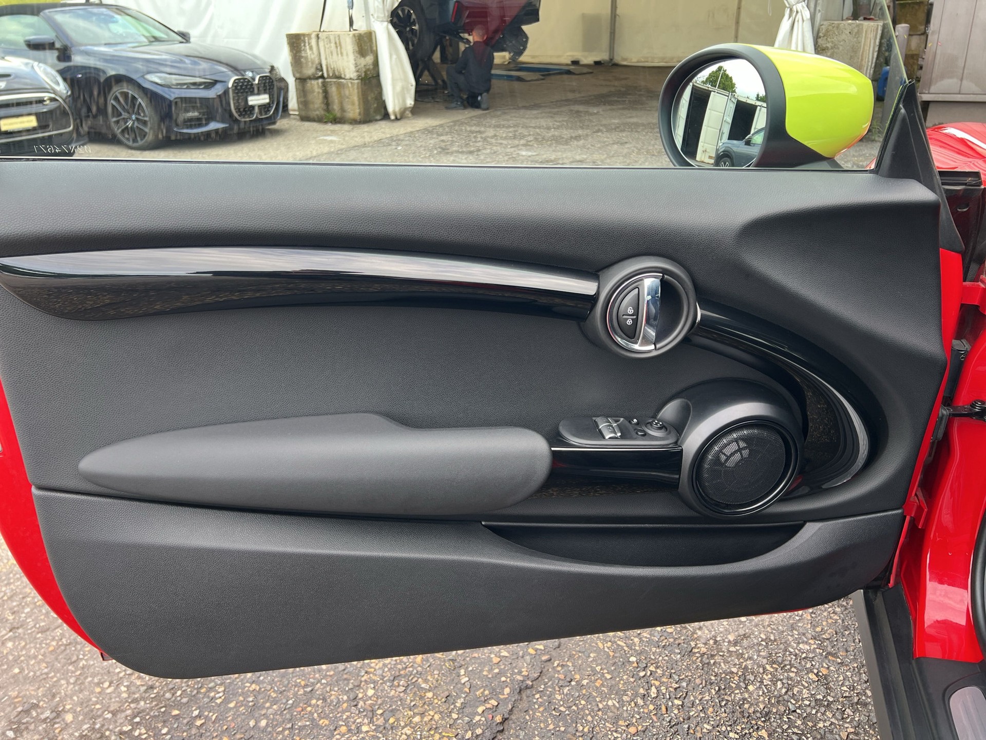 MINI Cooper SE-image-16