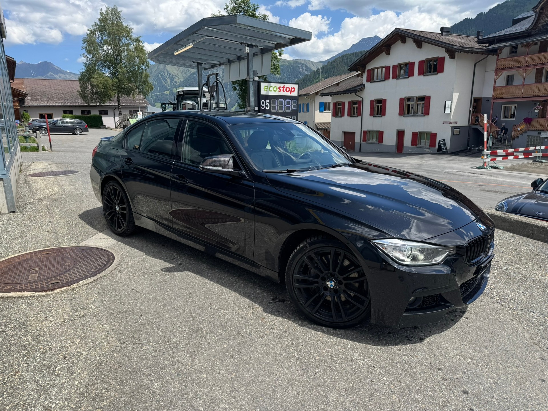 BMW 335i xDrive Steptronic-image-1