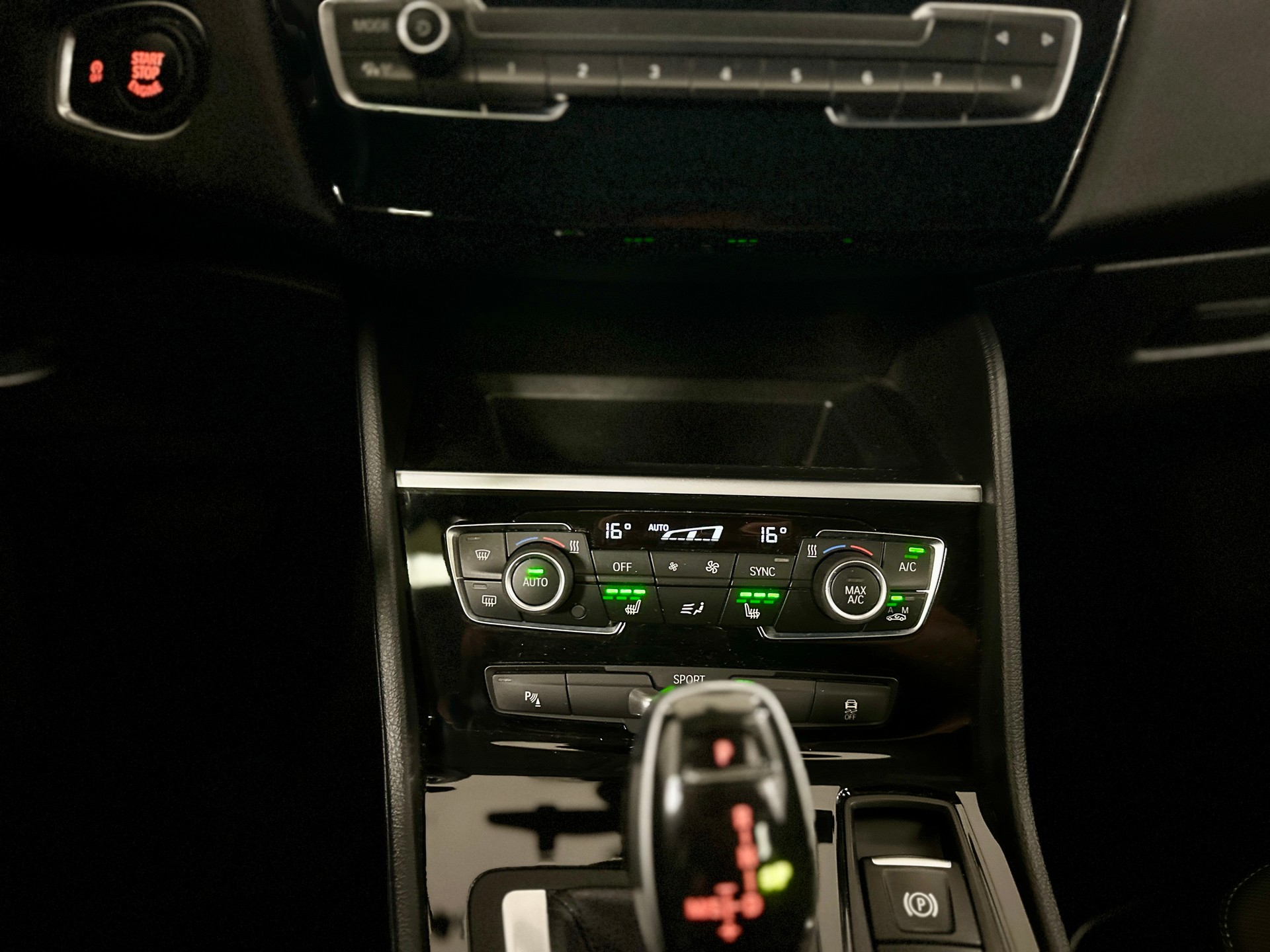 BMW 220d xDrive Gran Tourer Steptronic-image-21