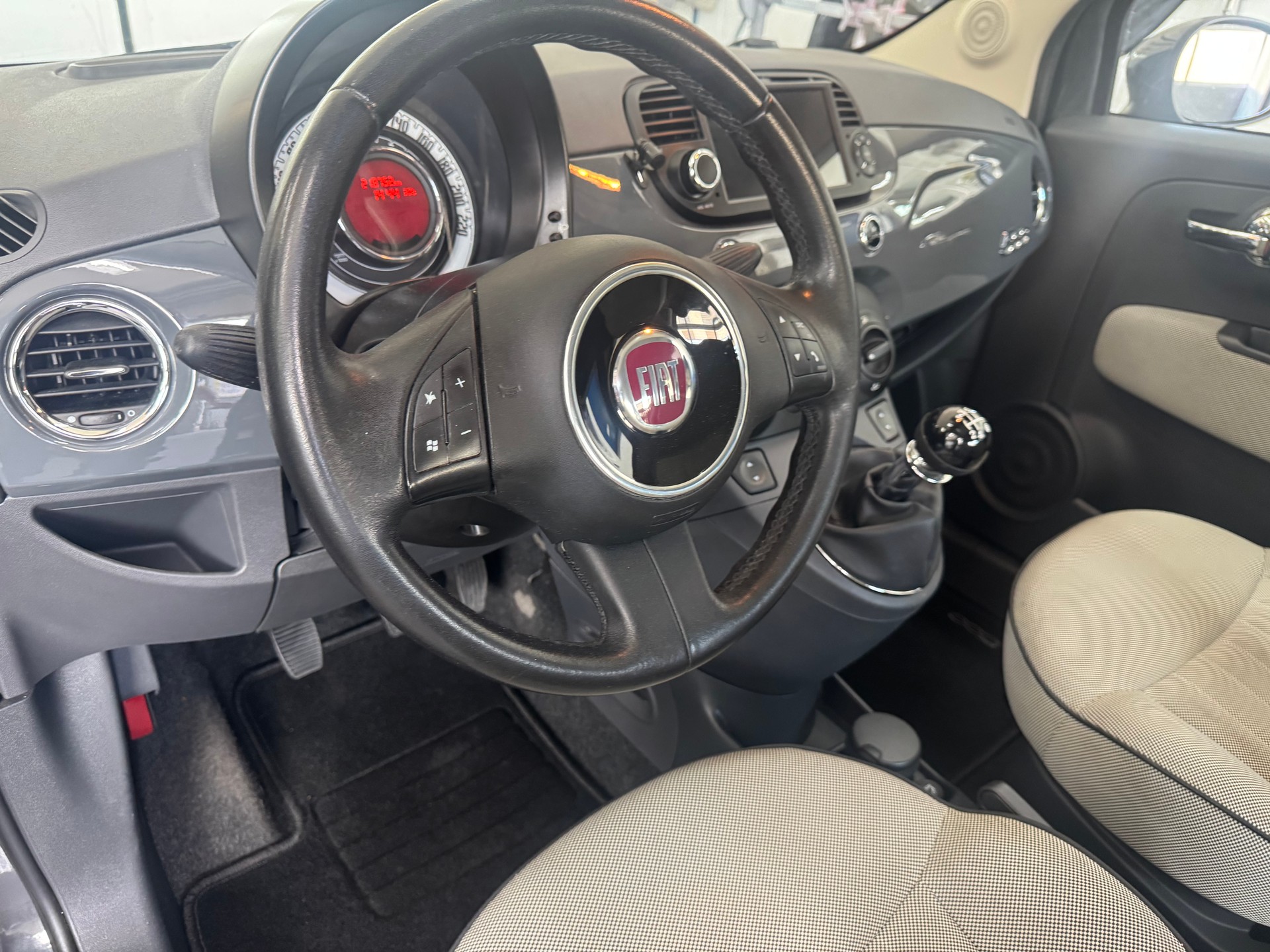 FIAT 500 0.9 Twinair Turbo Lounge-image-4