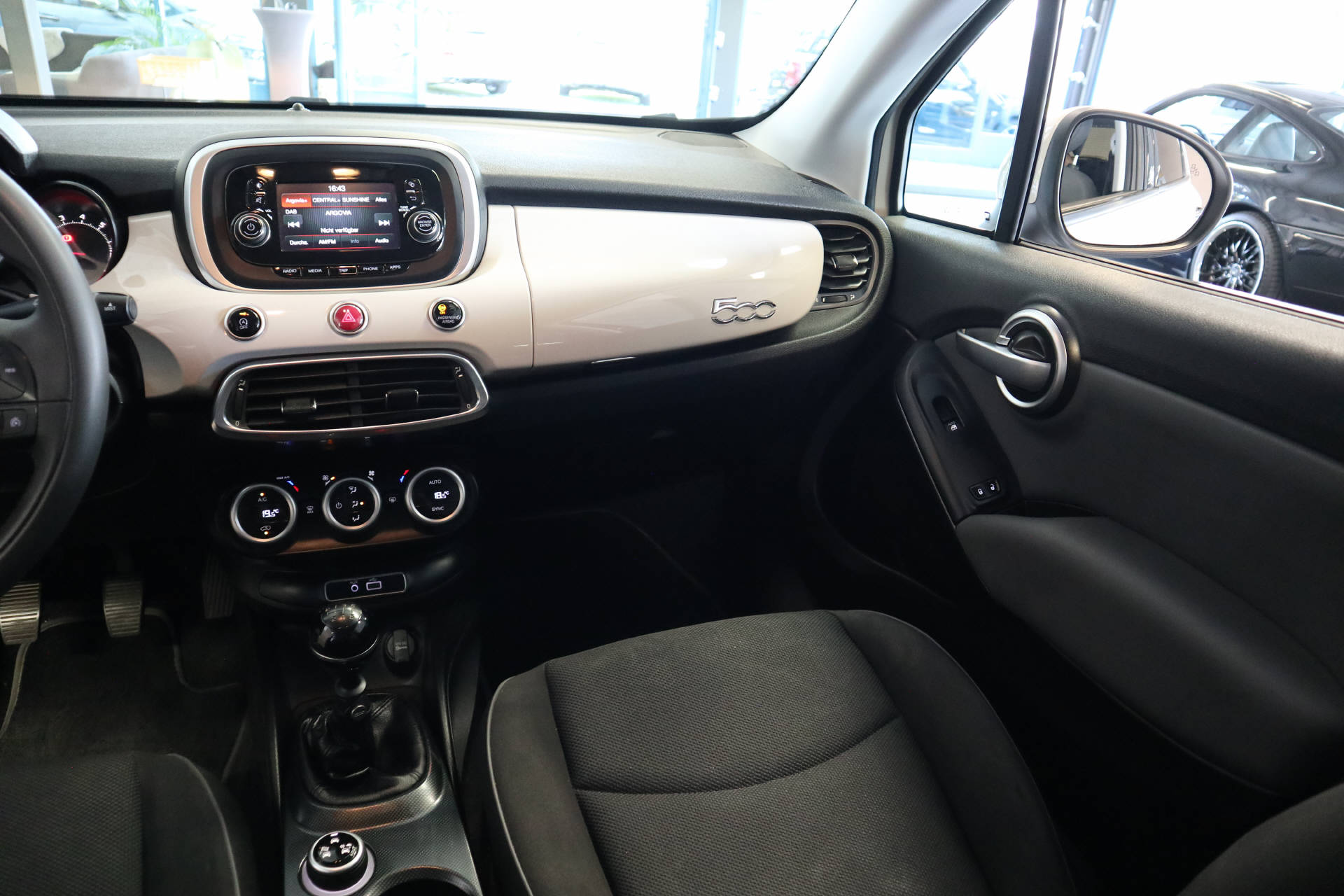FIAT 500X 1.4 MultiAir Opening Edition-image-14