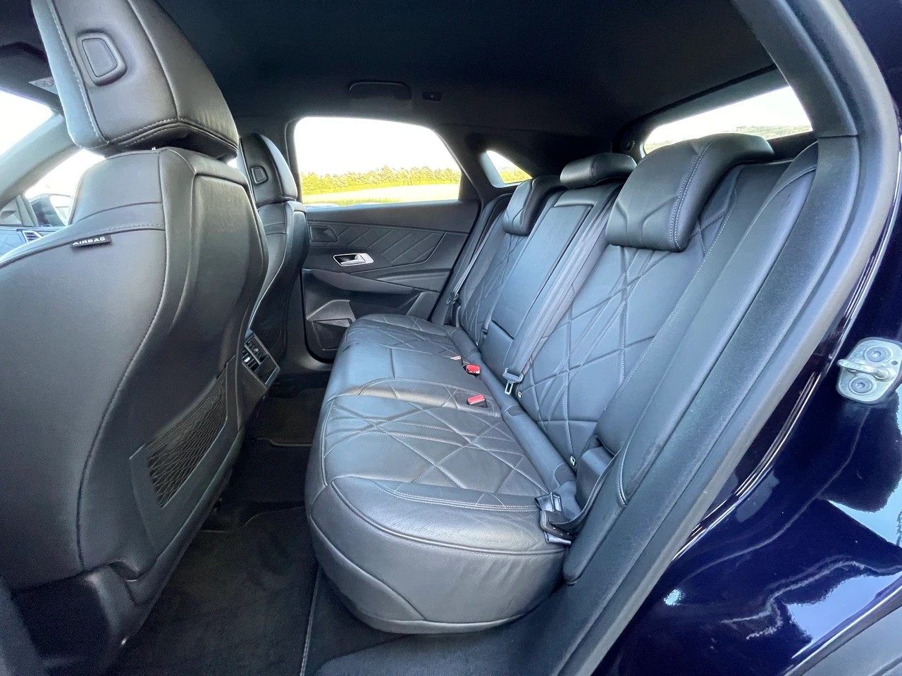 DS AUTOMOBILES DS 7 Crossback E-Tense 300 BE Chic-image-10