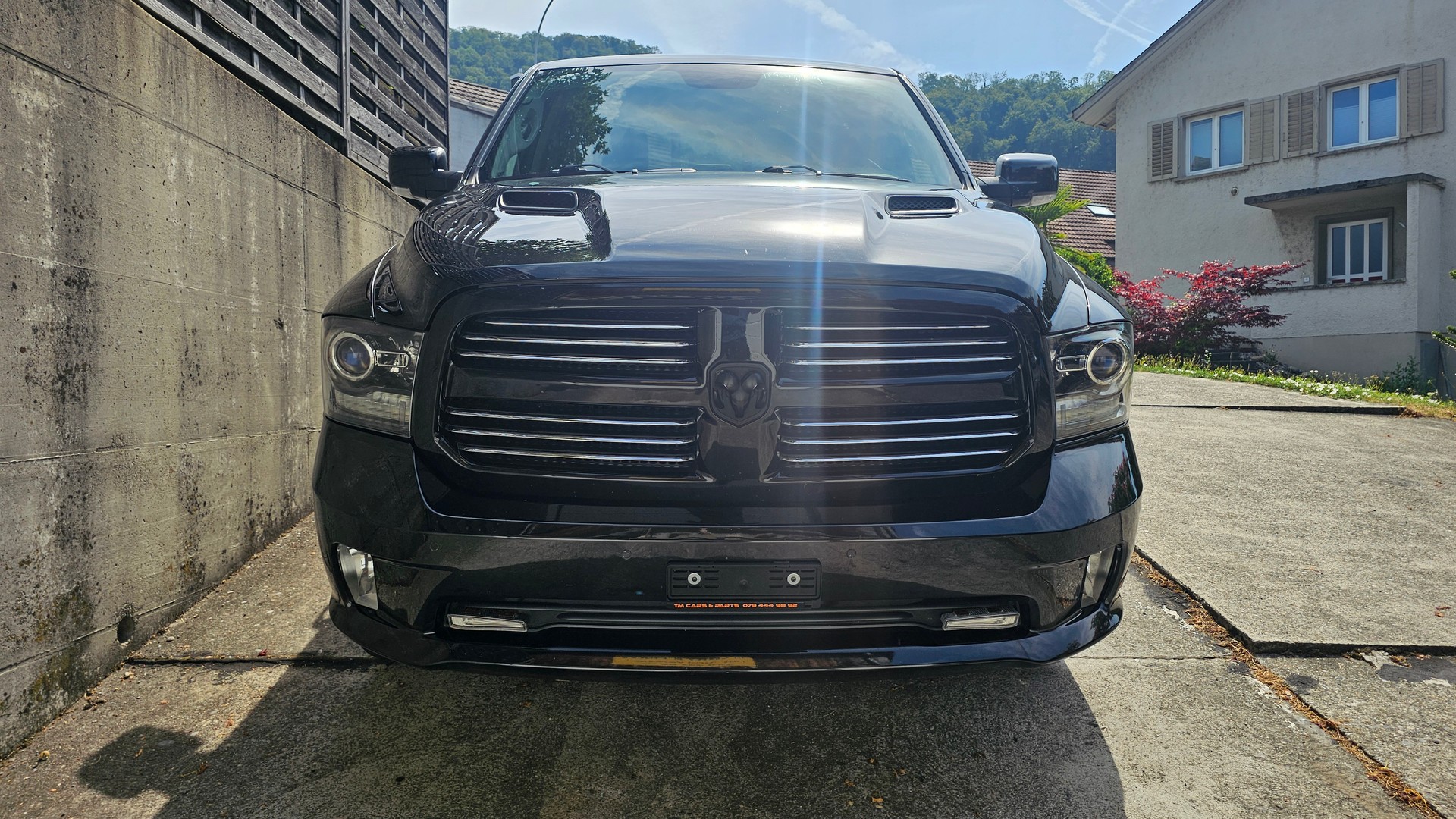 DODGE RAM 5.7 V8-image-2