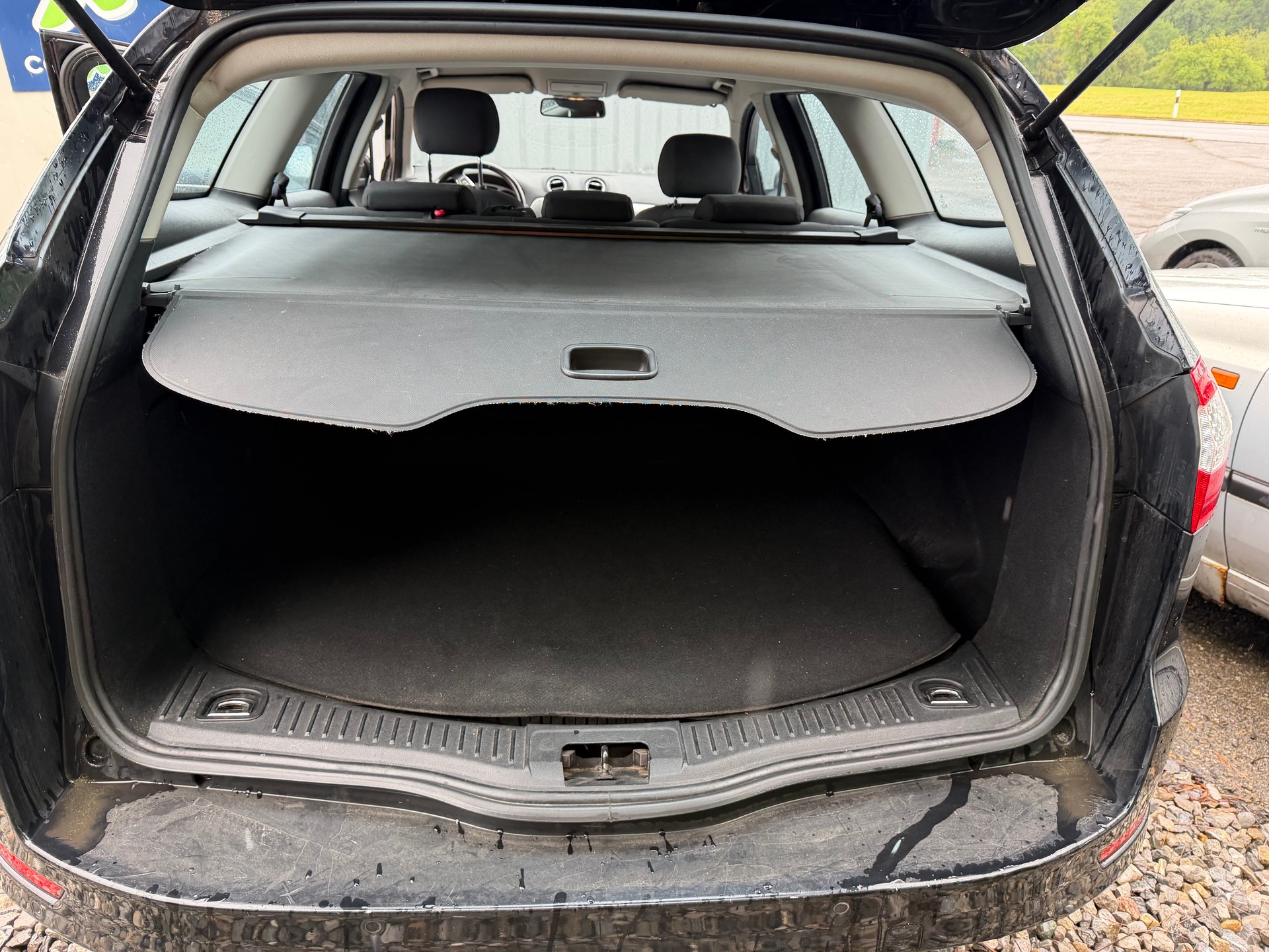 FORD Mondeo 2.0 TDCi 16V Carving-image-11