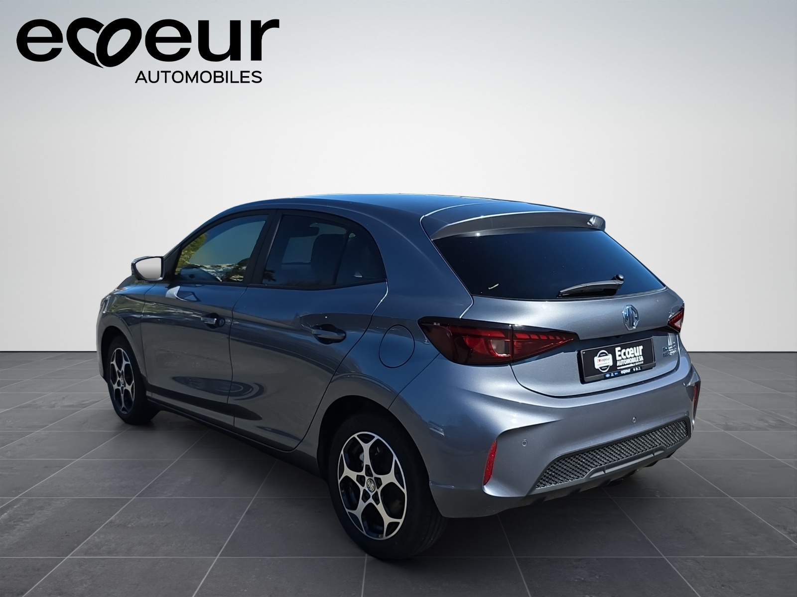 MG 3 1.5 Hybrid Luxury DEMO-image-3