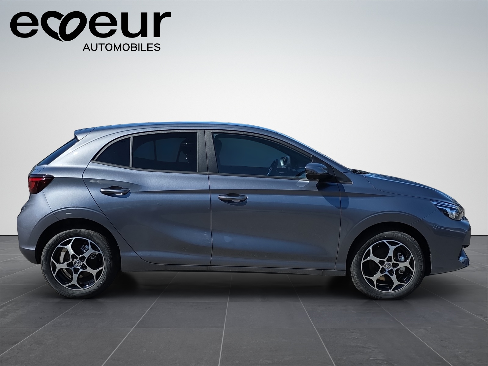 MG 3 1.5 Hybrid Luxury DEMO-image-6