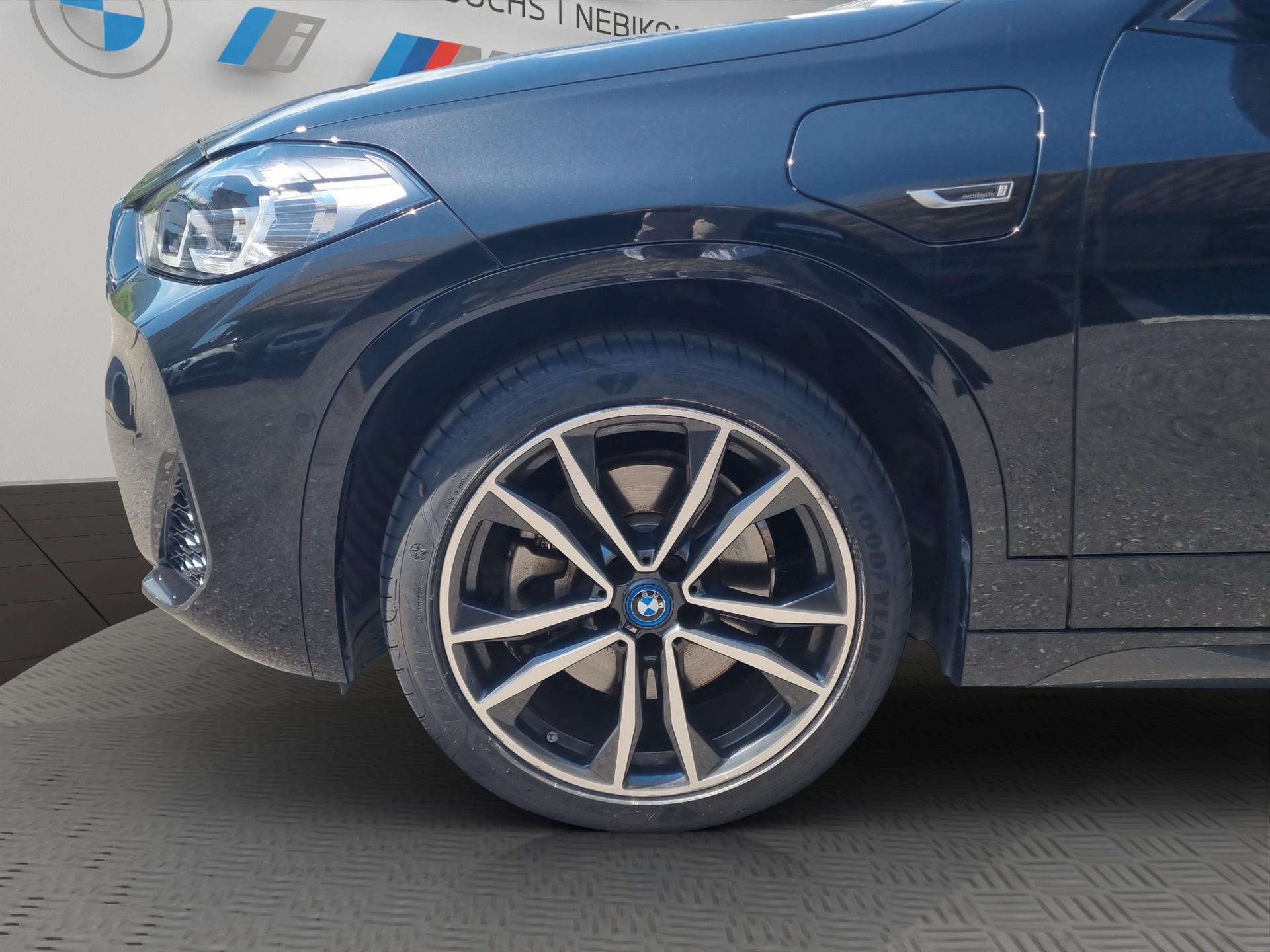 BMW X2 xDrive 25e M Sport Steptronic-image-8