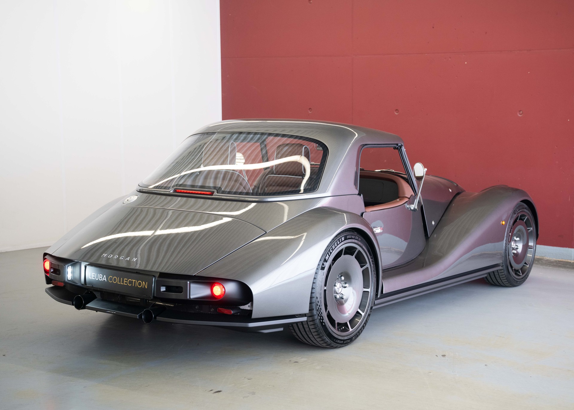 MORGAN Supersport 3.0 Bespoke (New Swiss car, special order, sports exhaust, hardtop, 30-month warranty)-image-5