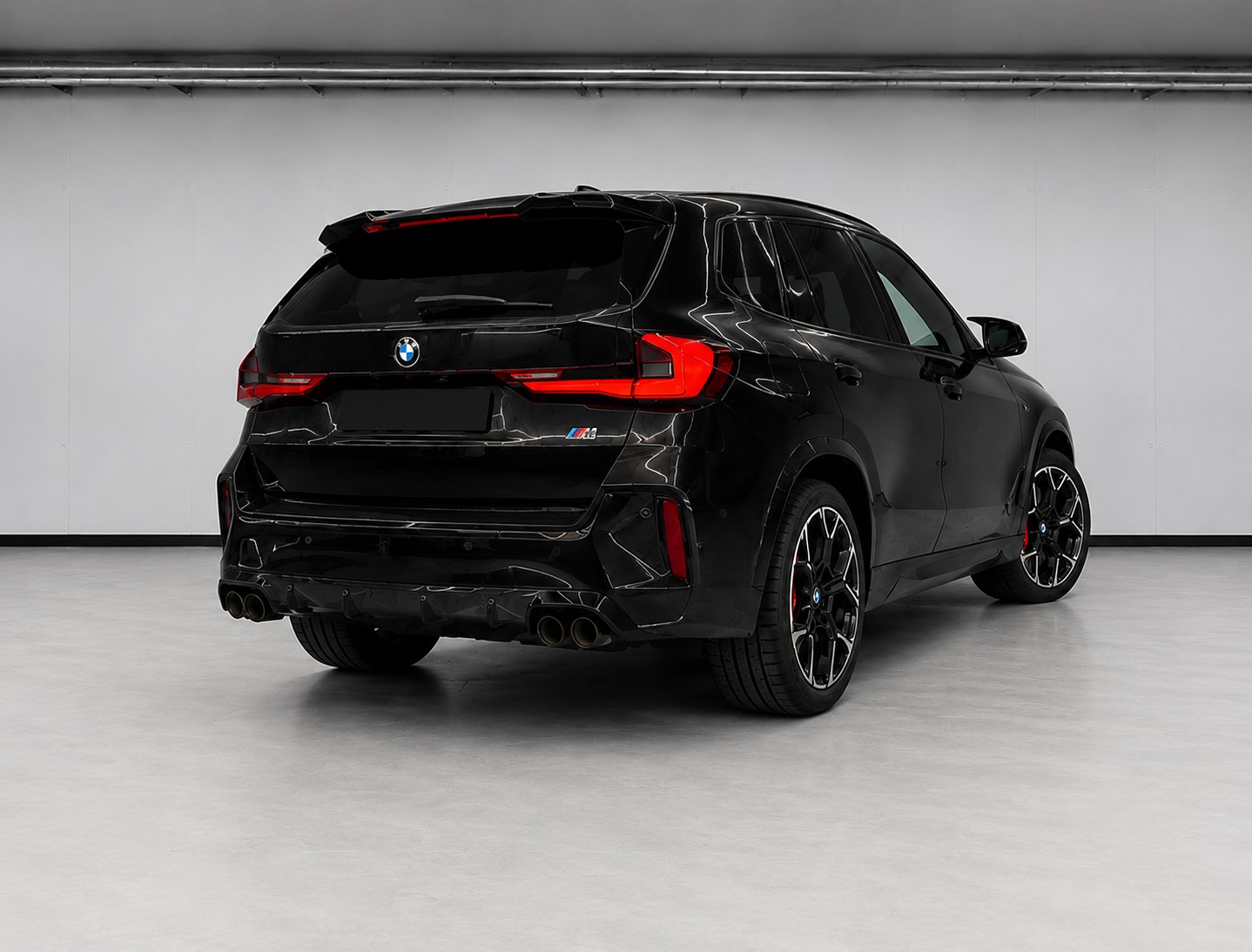 BMW M35i-image-2