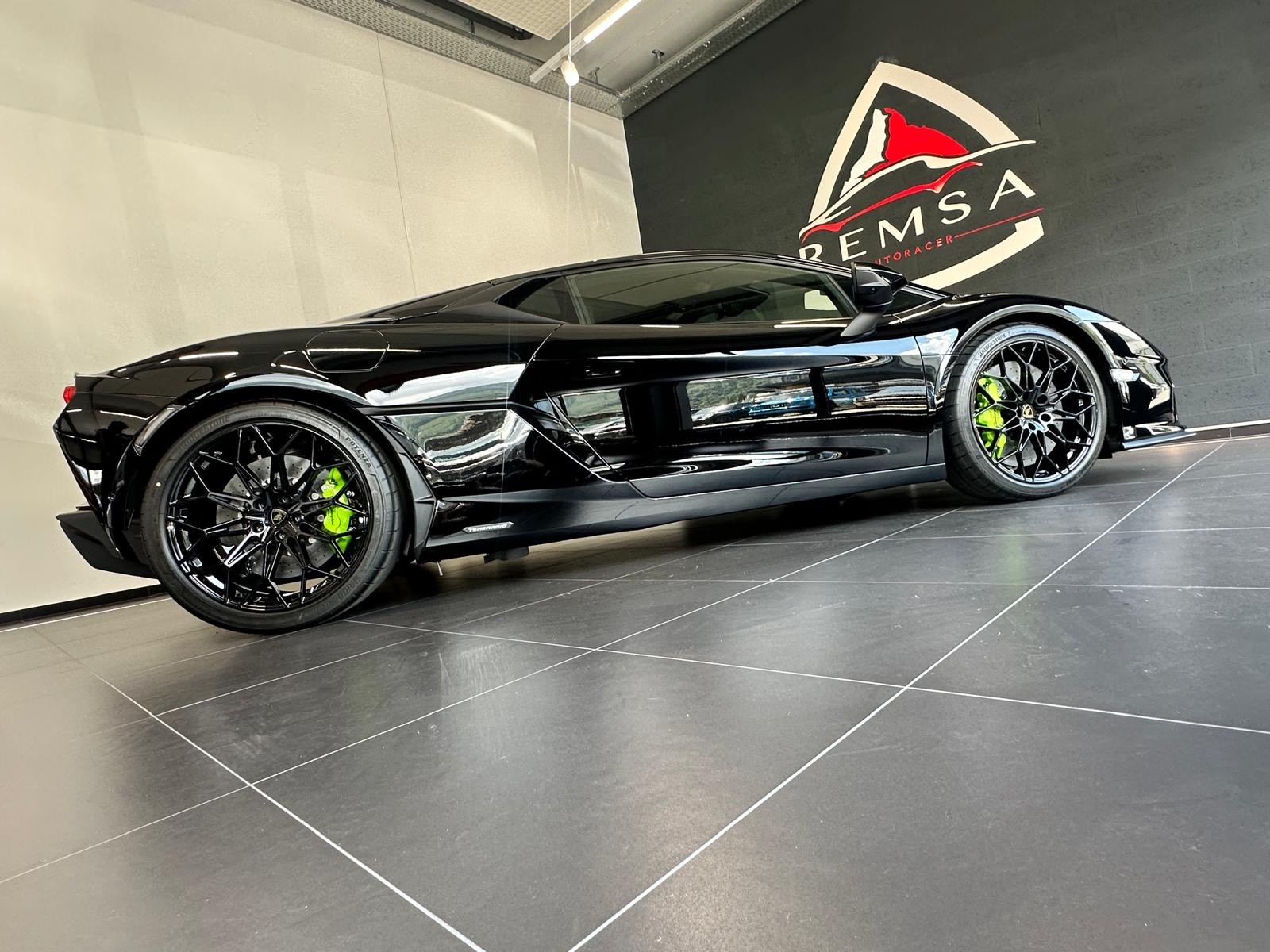 LAMBORGHINI Temerario HPEV-image-0