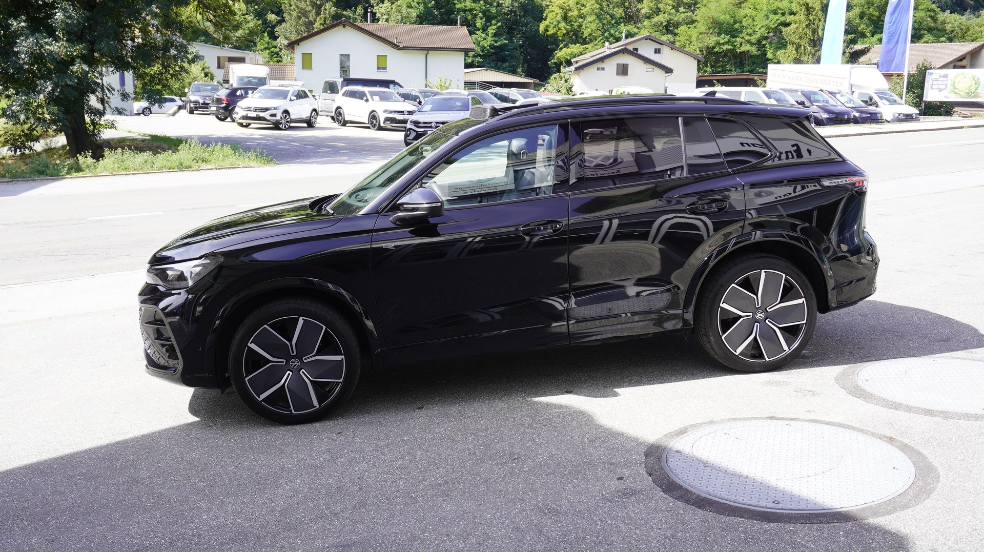 VW Tiguan 2.0 TSI United DSG 4Motion-image-12