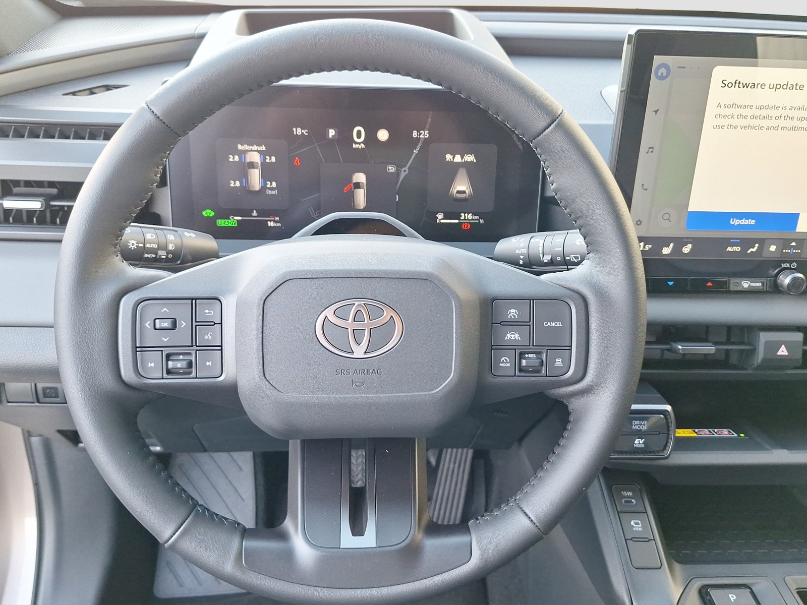 TOYOTA RAV4 2.5 HEV Style-image-13