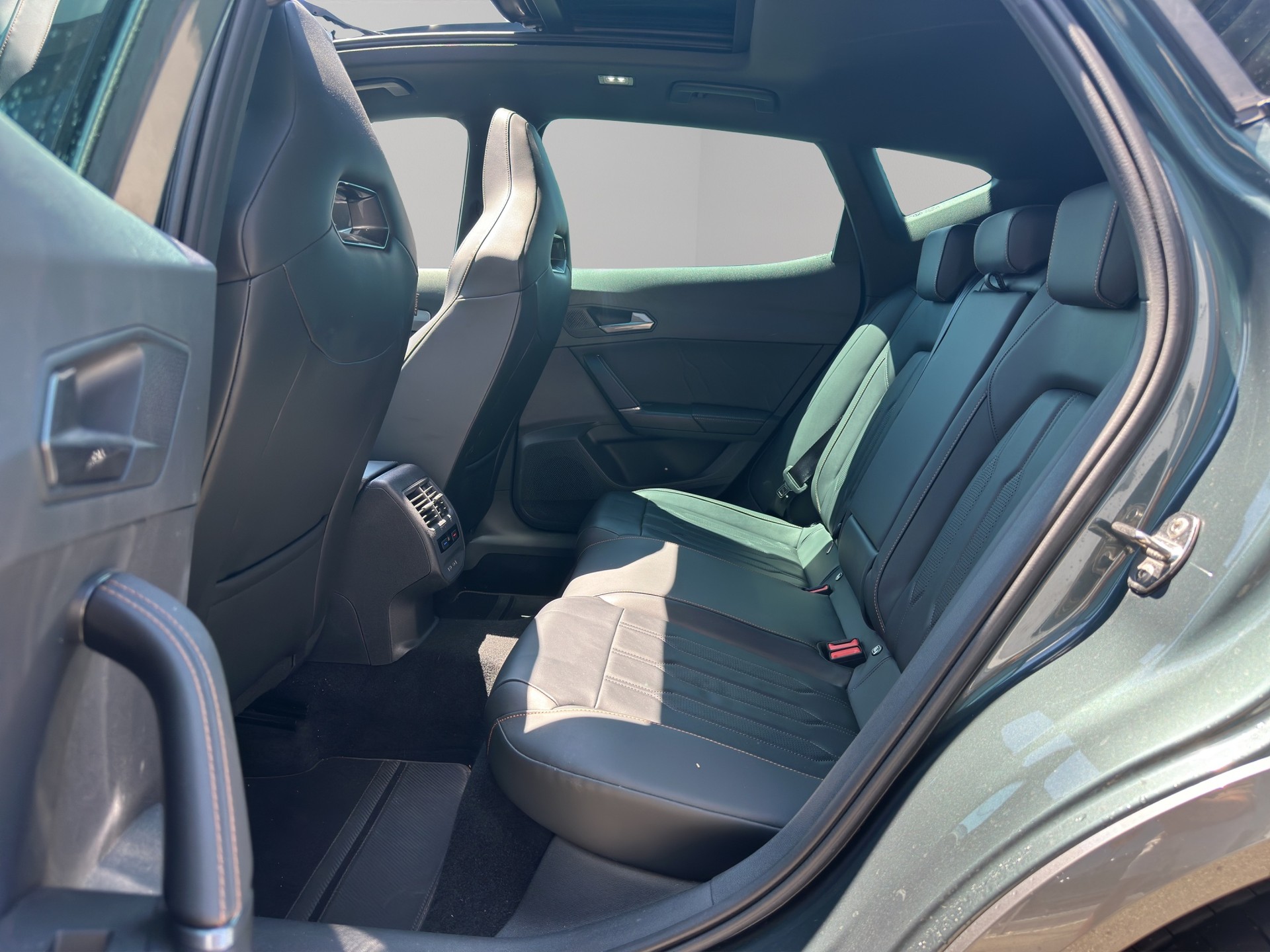 CUPRA Formentor 2.0TSI VZ 4Drive DSG-image-9
