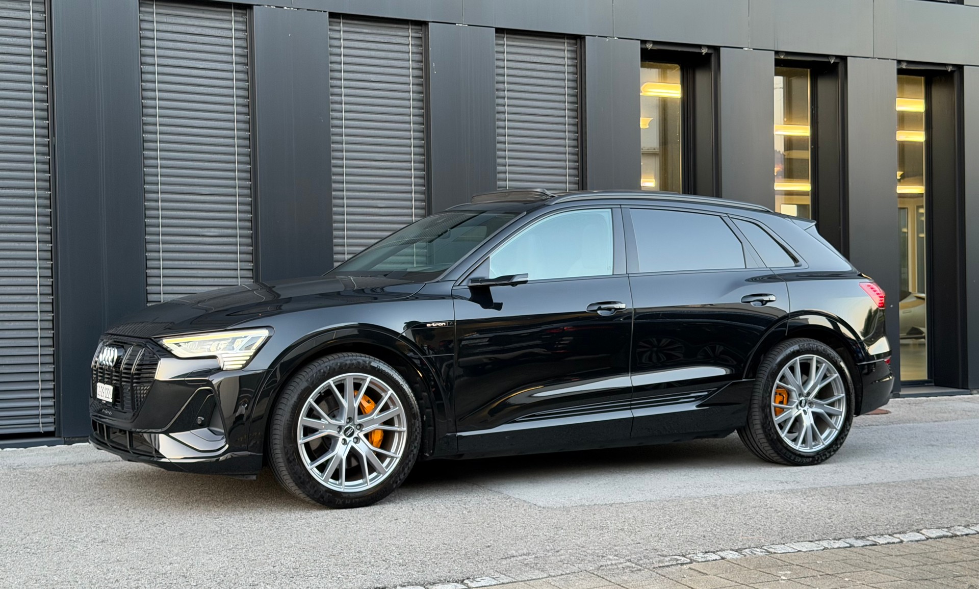 AUDI e-tron 55 S Line quattro♦️8 Jahre Garantie auf Batterie*Topausstattung♦️-image-3