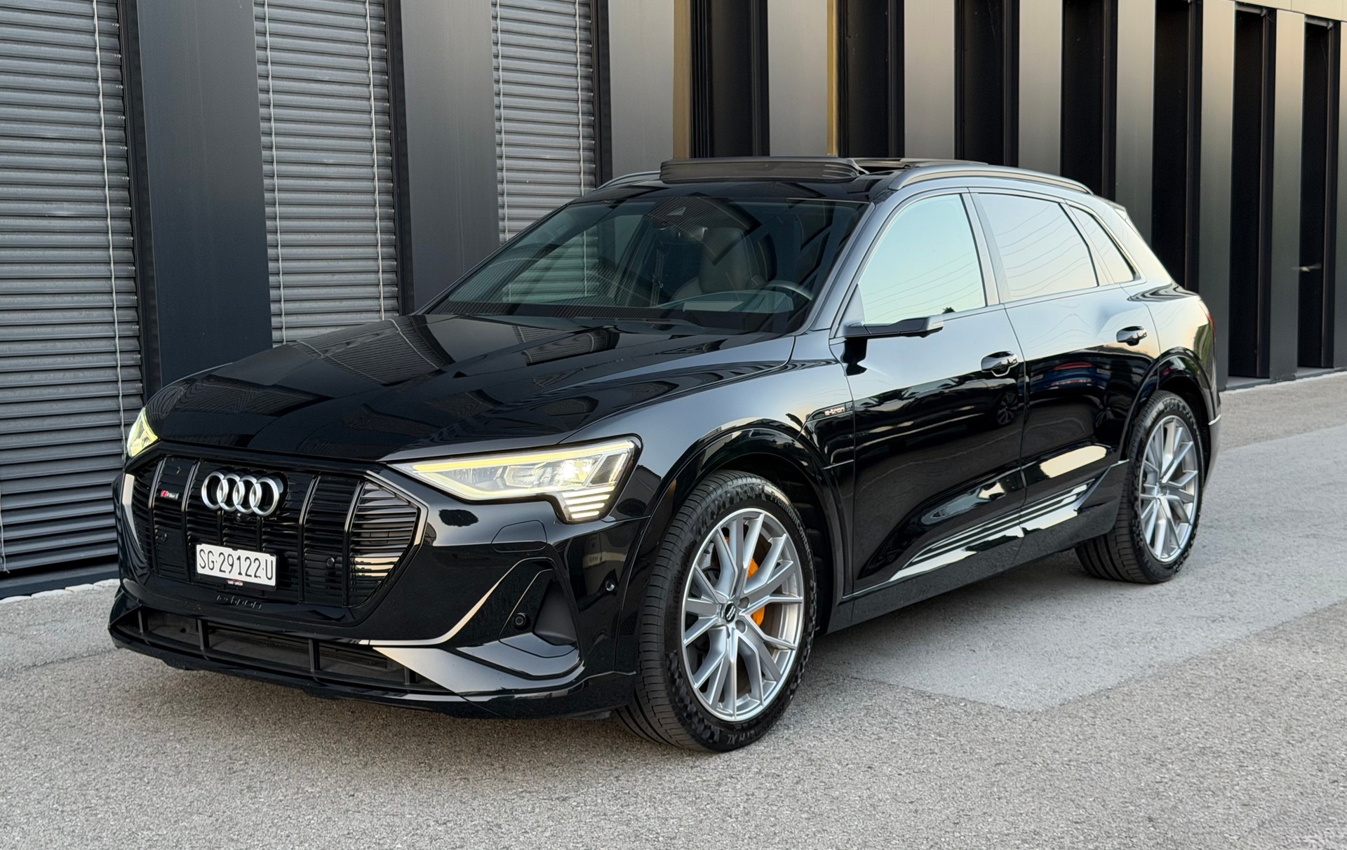 AUDI e-tron 55 S Line quattro♦️8 Jahre Garantie auf Batterie*Topausstattung♦️-image-13