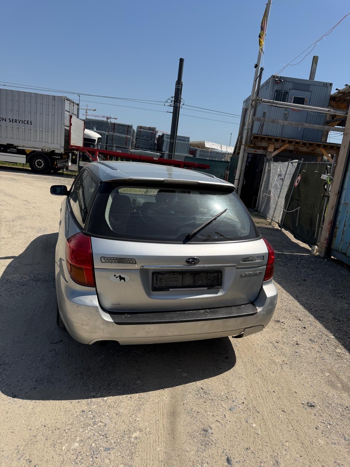 SUBARU Legacy 2.0i AWD Swiss-image-6