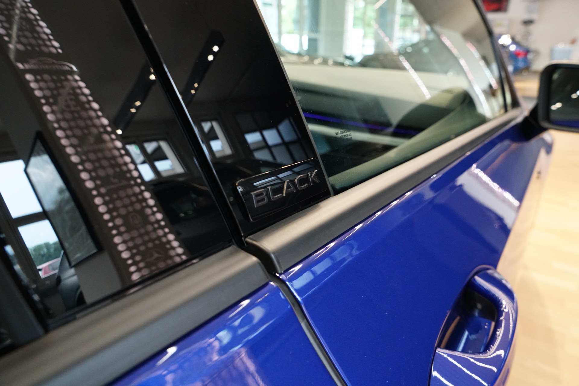 VW Golf 2.0 TSI R Black Edition DSG 4 Motion ABT 400 PS Akrapovič-image-9
