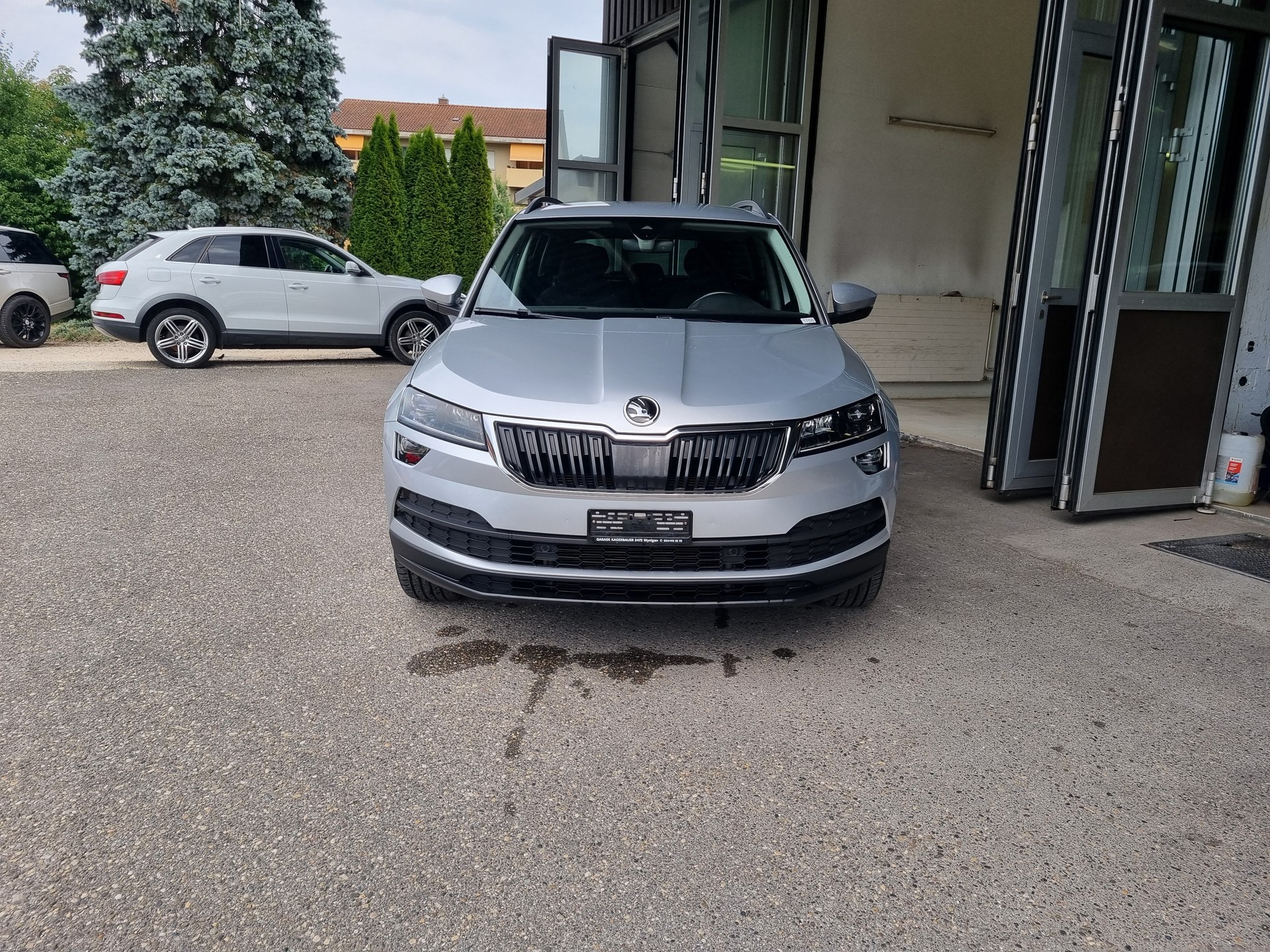 SKODA Karoq 1.5 TSI ACT Ambition DSG-image-0