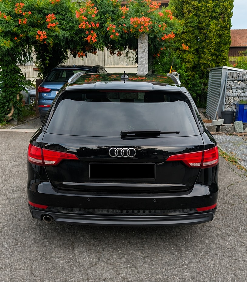 AUDI 2.0 TDI 150 Sport-image-1