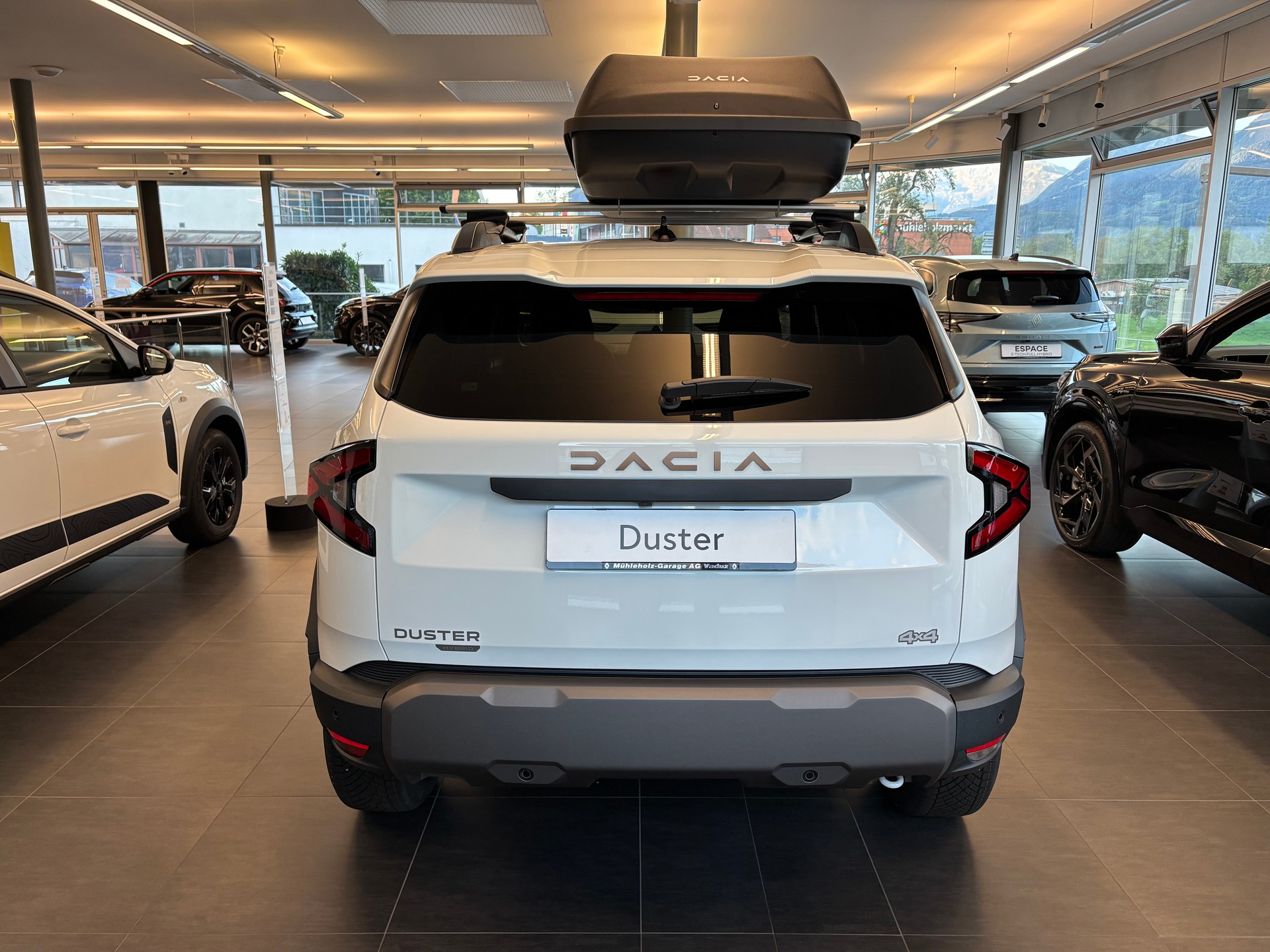 DACIA Duster Extreme Hybrid 150 4x4-image-3