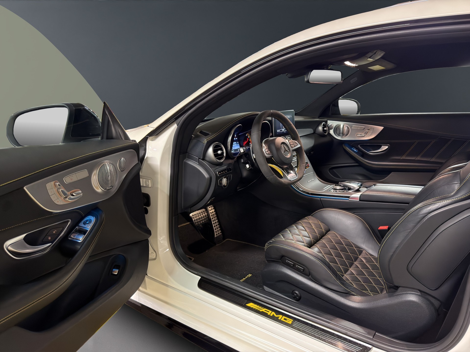 MERCEDES-BENZ C 63 S AMG Edition 1 Speedshift-image-18