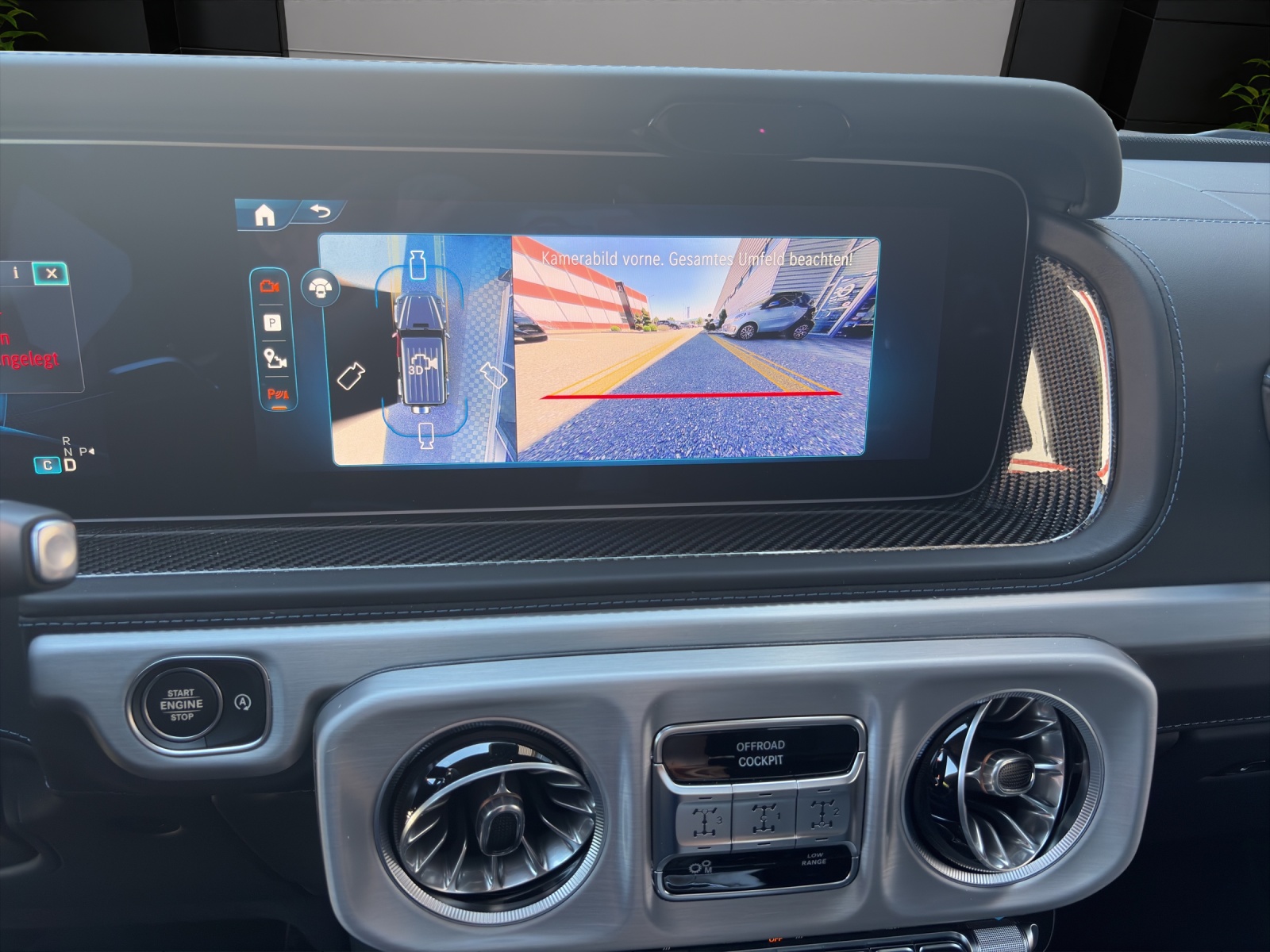 MERCEDES-BENZ G 63 AMG 9G-Tronic-image-12