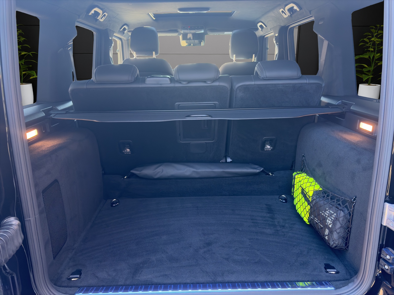 MERCEDES-BENZ G 63 AMG 9G-Tronic-image-4