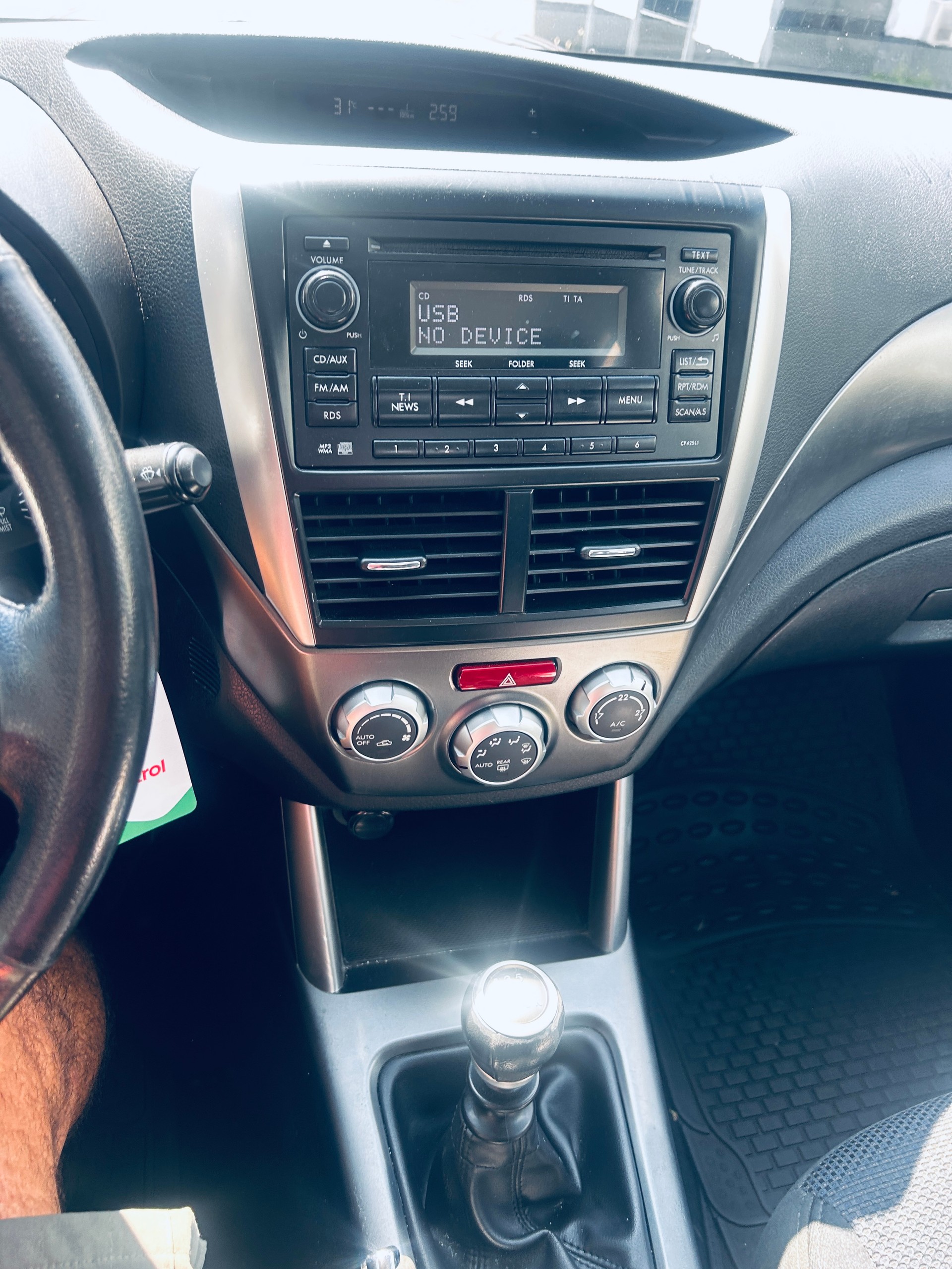 SUBARU Forester 2.0D X Swiss-image-4