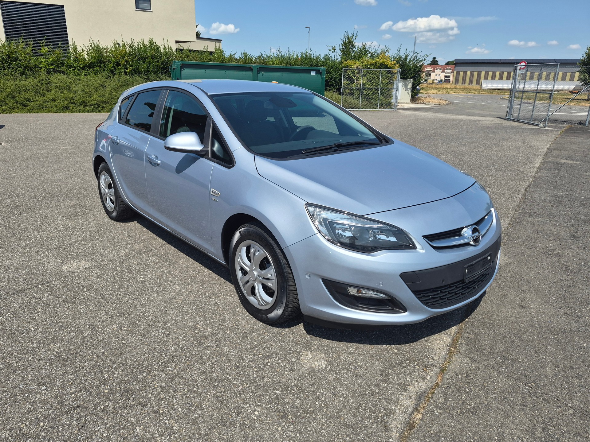 OPEL Astra 1.4i 16V Turbo Active Edition-image-3