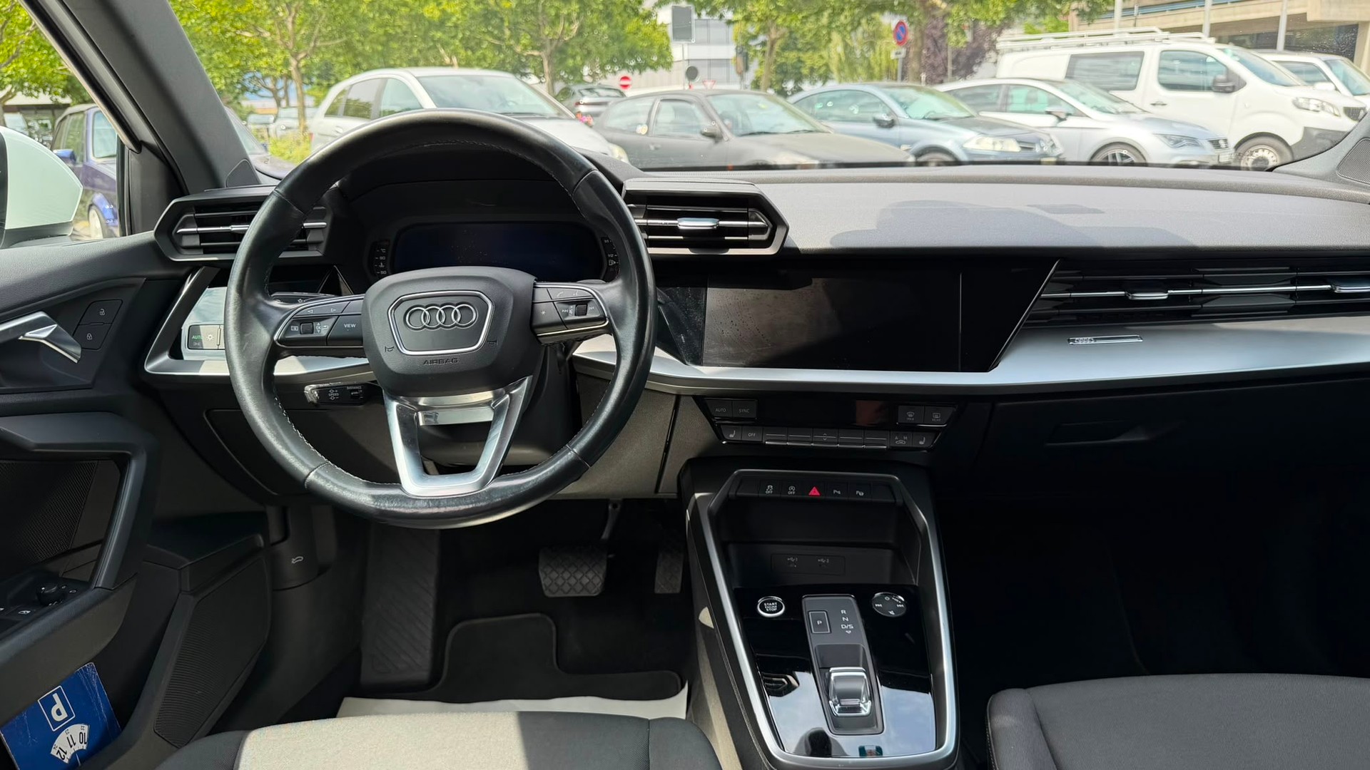 AUDI A3 Sportback 35 TFSI S line Attraction S-tronic-image-20