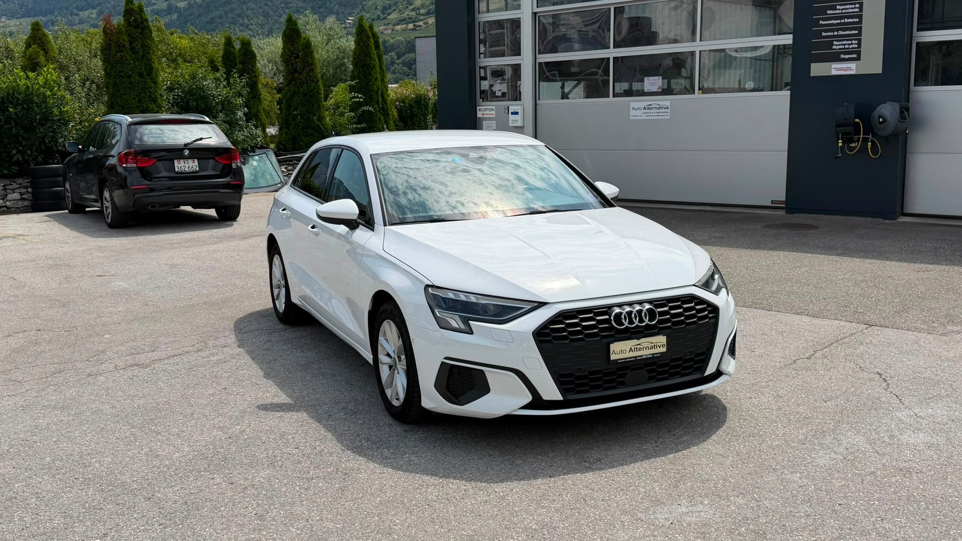 AUDI A3 Sportback 35 TFSI S line Attraction S-tronic-image-9