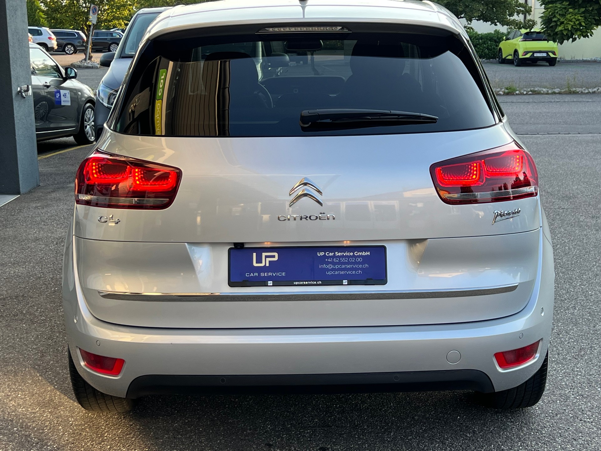 CITROEN C4 Picasso 1.6 e-HDi 115 Exclusive ETG-image-5