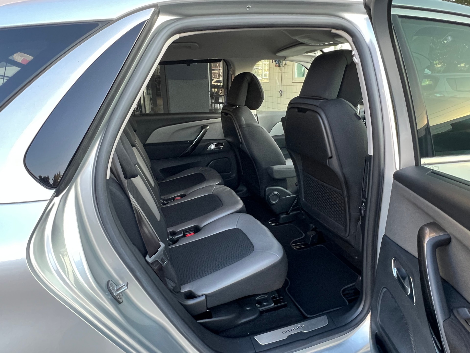 CITROEN C4 Picasso 1.6 e-HDi 115 Exclusive ETG-image-11
