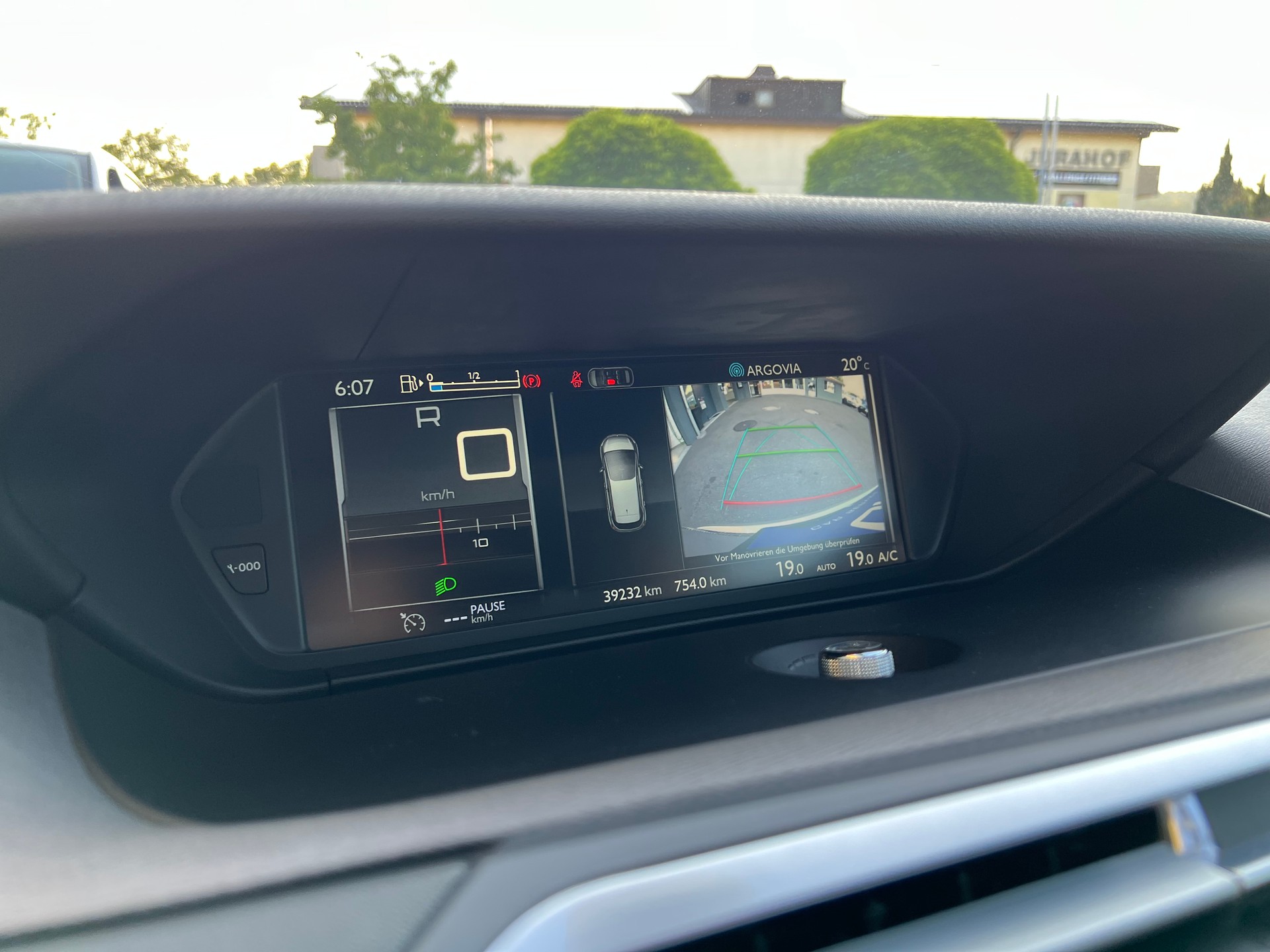 CITROEN C4 Picasso 1.6 e-HDi 115 Exclusive ETG-image-17