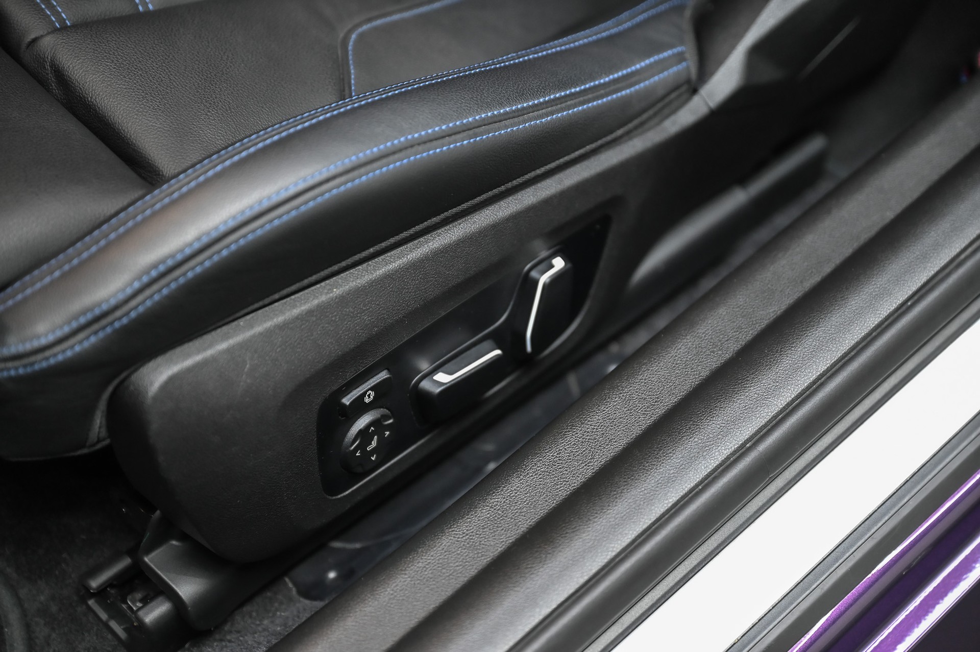 BMW 230i Coupé M Paket-image-26