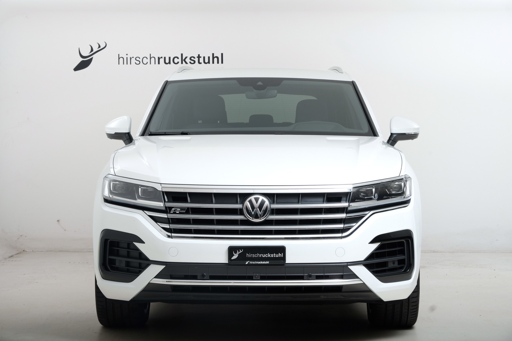 VW Touareg 3.0 TDI R Line Tiptronic-image-1