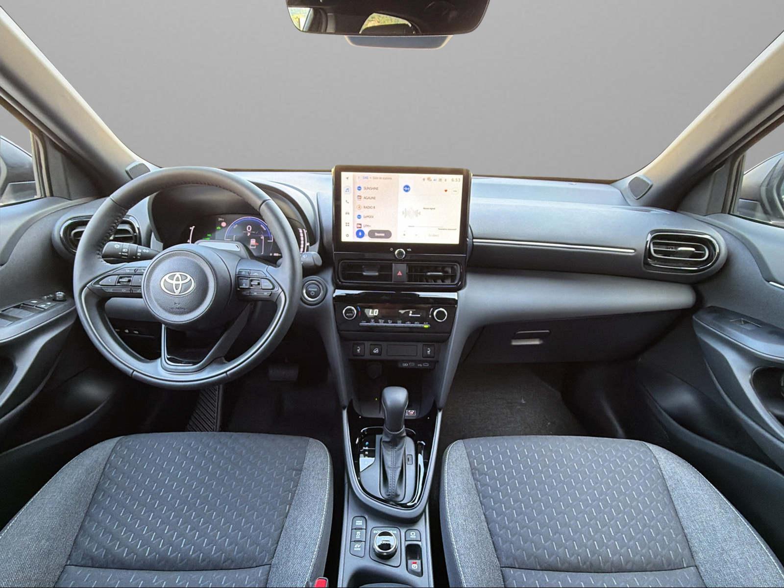 TOYOTA Yaris Cross 1.5 VVT-i HSD Trend AWD-i-image-5