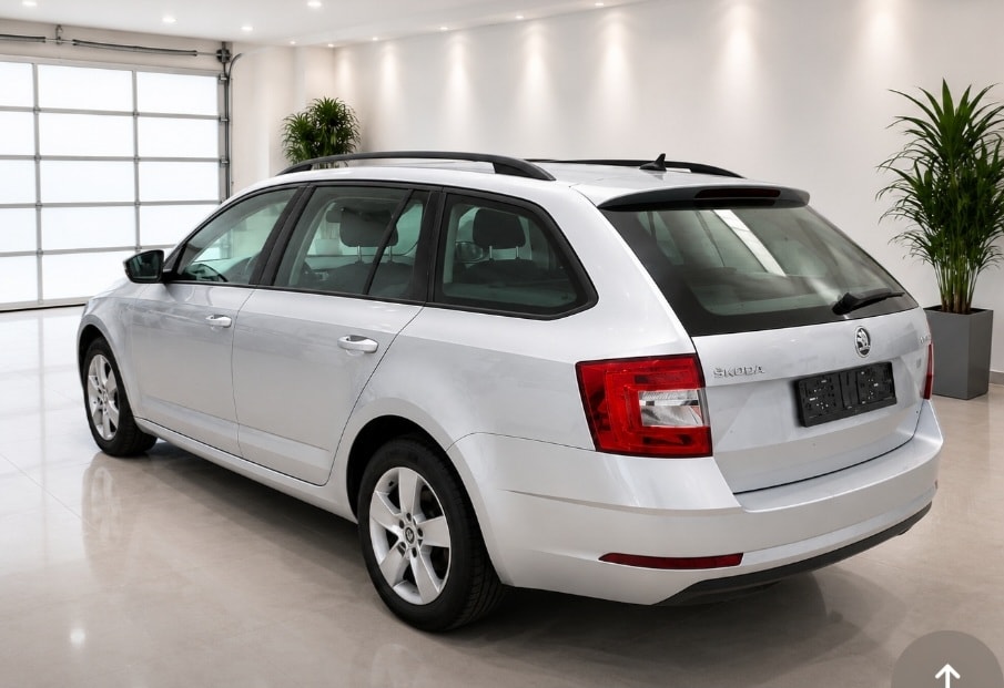 SKODA Octavia Combi 2.0 TDI Ambition 4x4-image-5