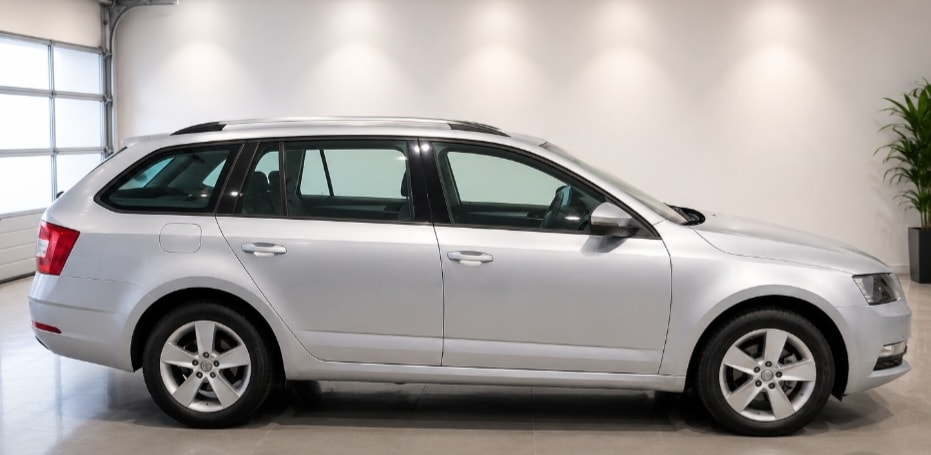 SKODA Octavia Combi 2.0 TDI Ambition 4x4-image-3