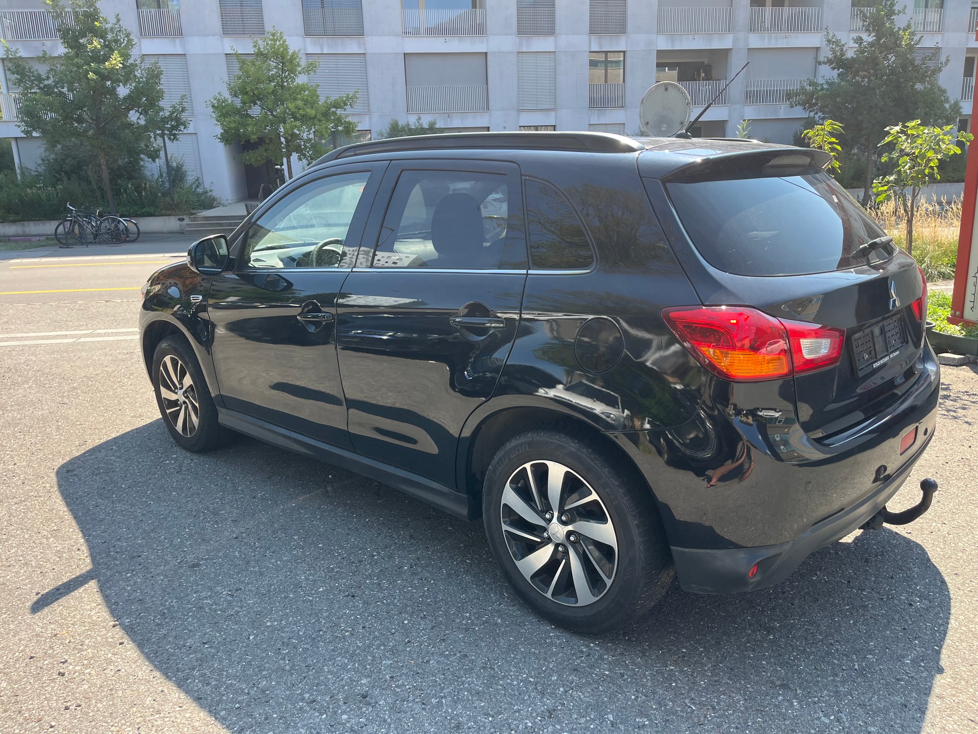 MITSUBISHI ASX 1.8 DID Intense 4WD-image-2