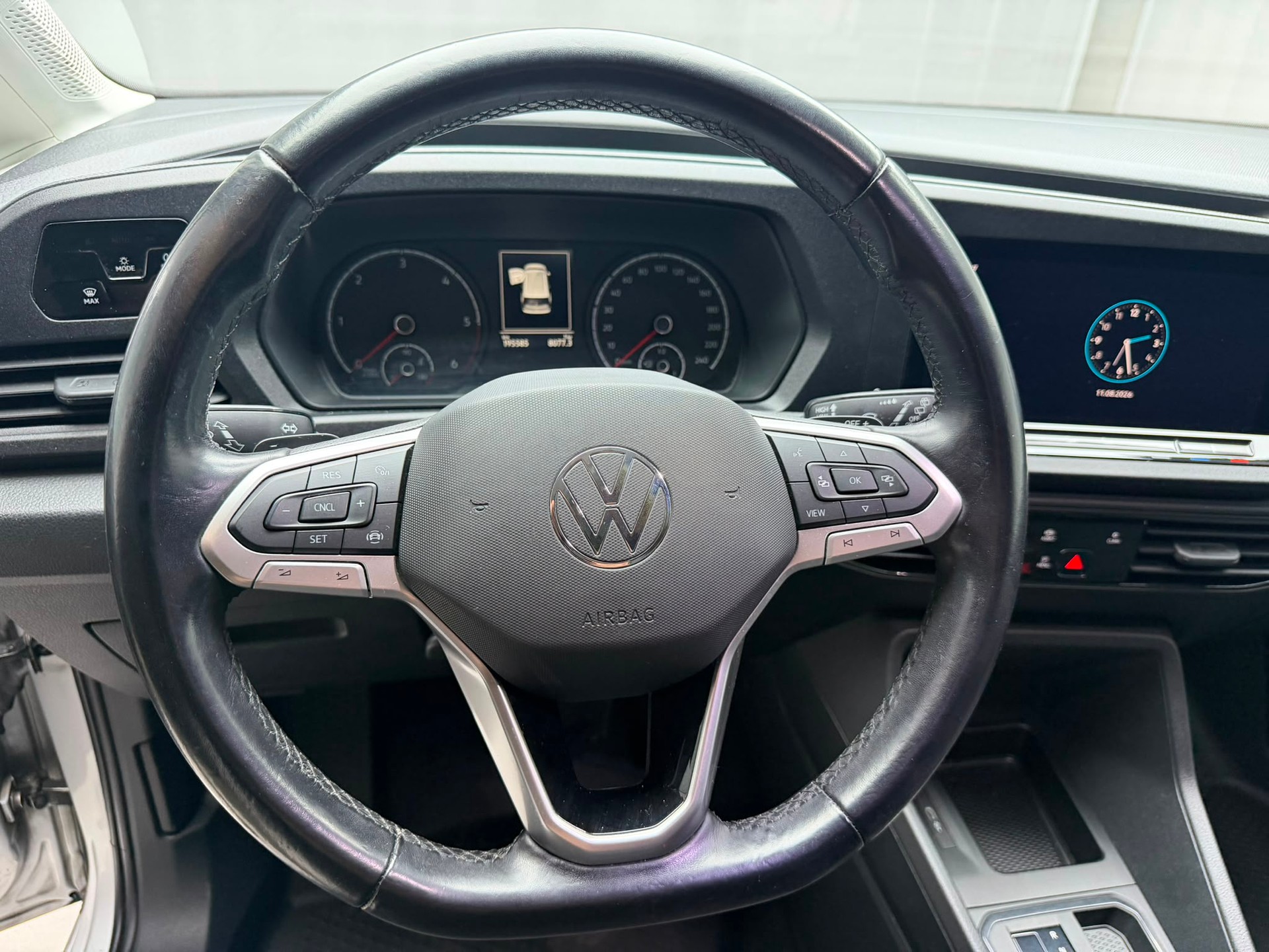VW Caddy Cargo 2.0TDI DSG-image-10