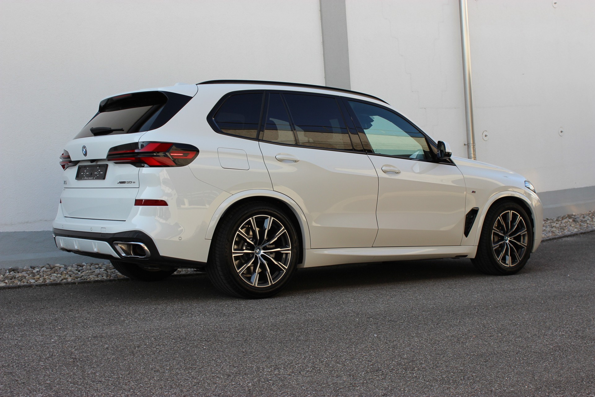 BMW X5 xDrive 50e M Sport *0.9%-LEASINGAKTION*-image-3