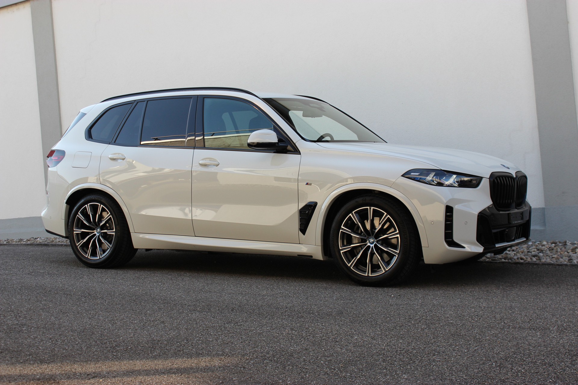 BMW X5 xDrive 50e M Sport *0.9%-LEASINGAKTION*-image-6