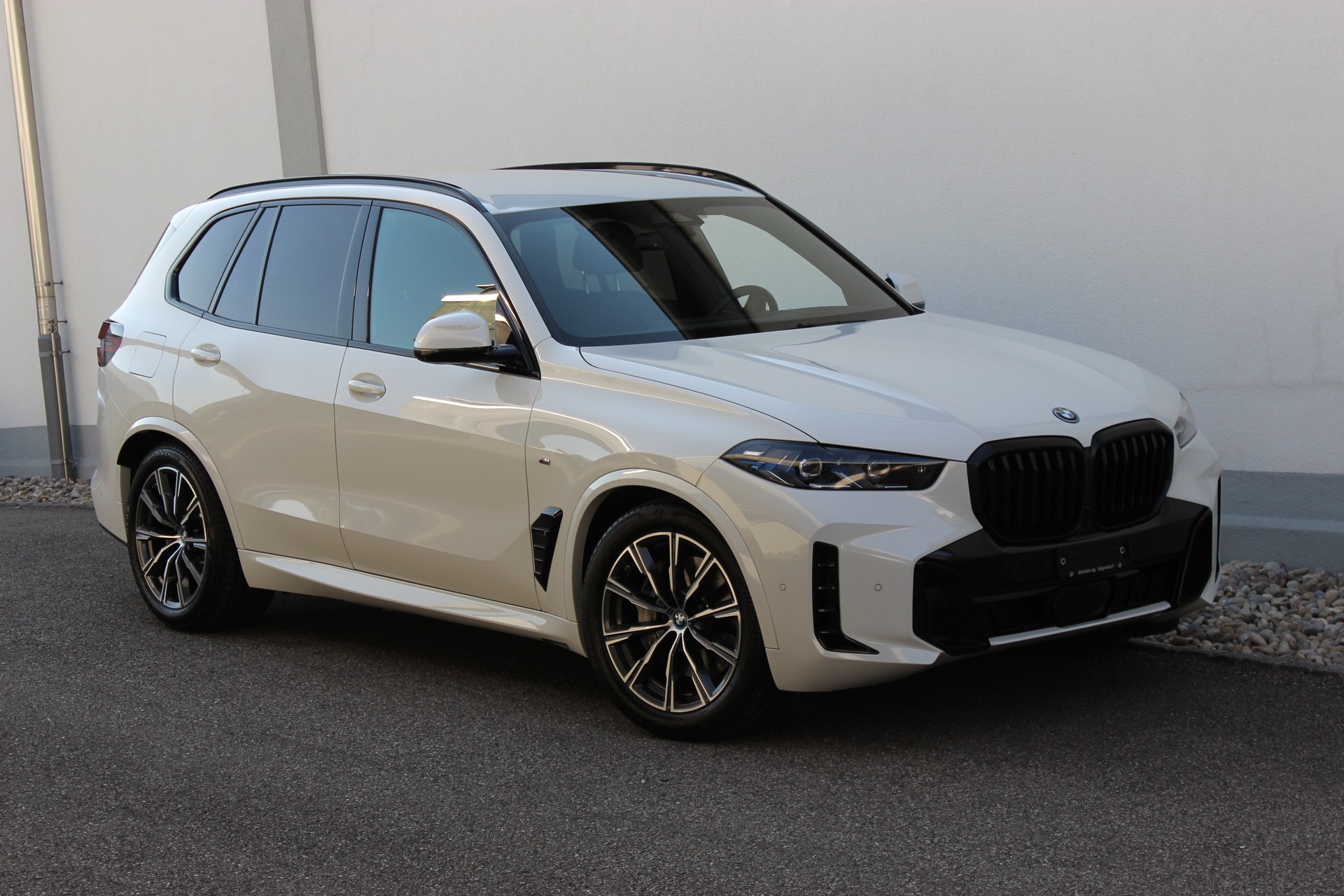 BMW X5 xDrive 50e M Sport *0.9%-LEASINGAKTION*-image-0